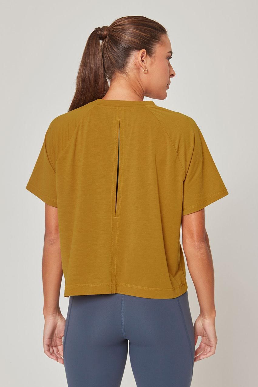 Dynamic Recycled Polyester Key-Hole Back Stink-Free Short Sleeve Shirt sold by MPG product image thumbnail 5