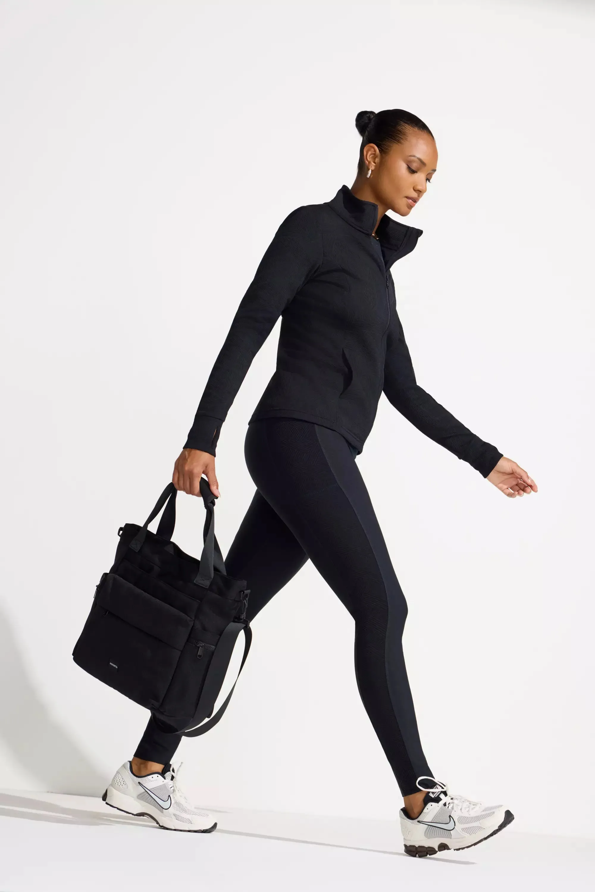 Women’s Geo Jacquard Full-Zip Jacket sold by Mondetta product image thumbnail 5