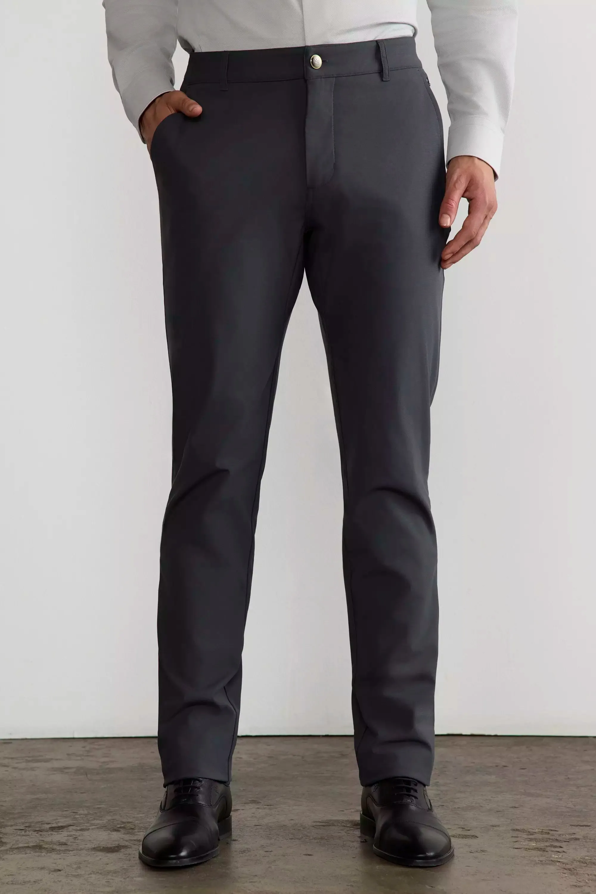 Limitless Twill Career Pant sold by Mondetta product image thumbnail 3