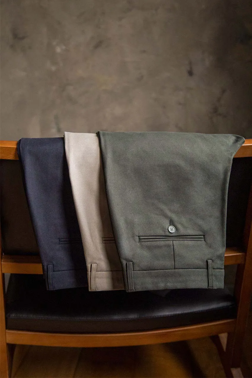 Acumen Slim Twill Pant - Mushroom Grey sold by Mondetta