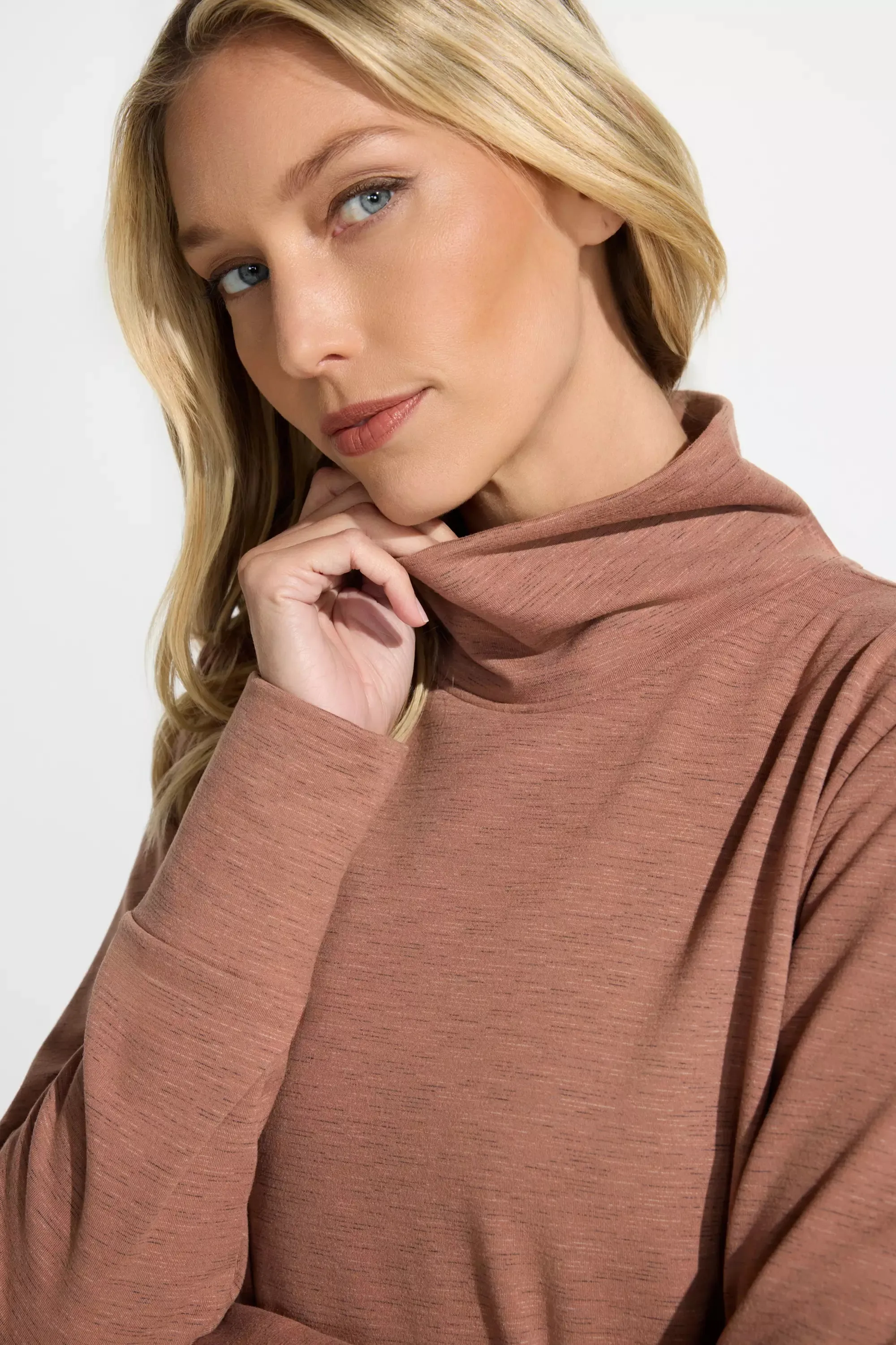 Women’s Space Dye Pullover Top - Brown Combo sold by Mondetta