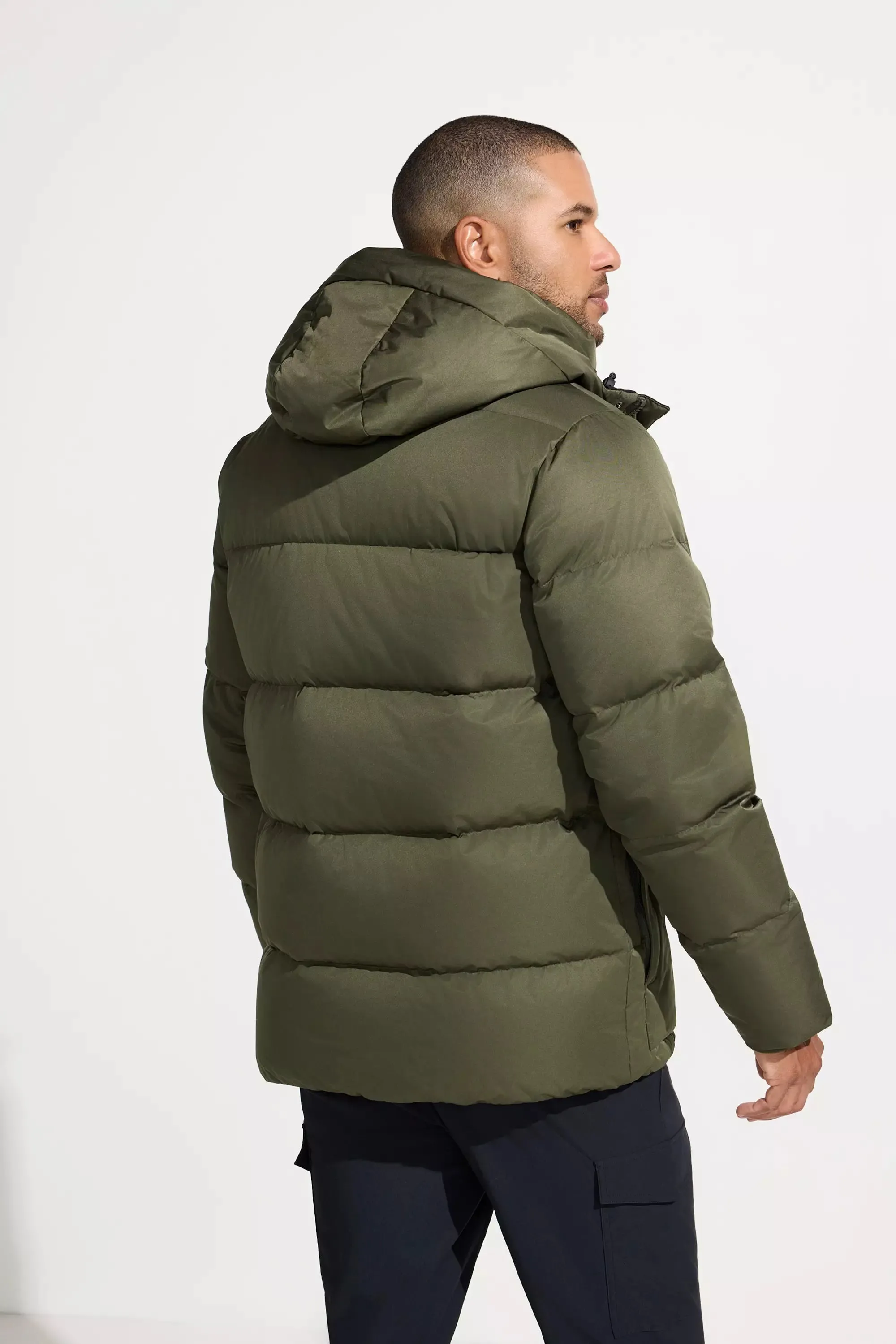 The RDS 700 Fill Power GRS Certified Recycled Poly Puffer Parka - Green sold by Mondetta product image thumbnail 3