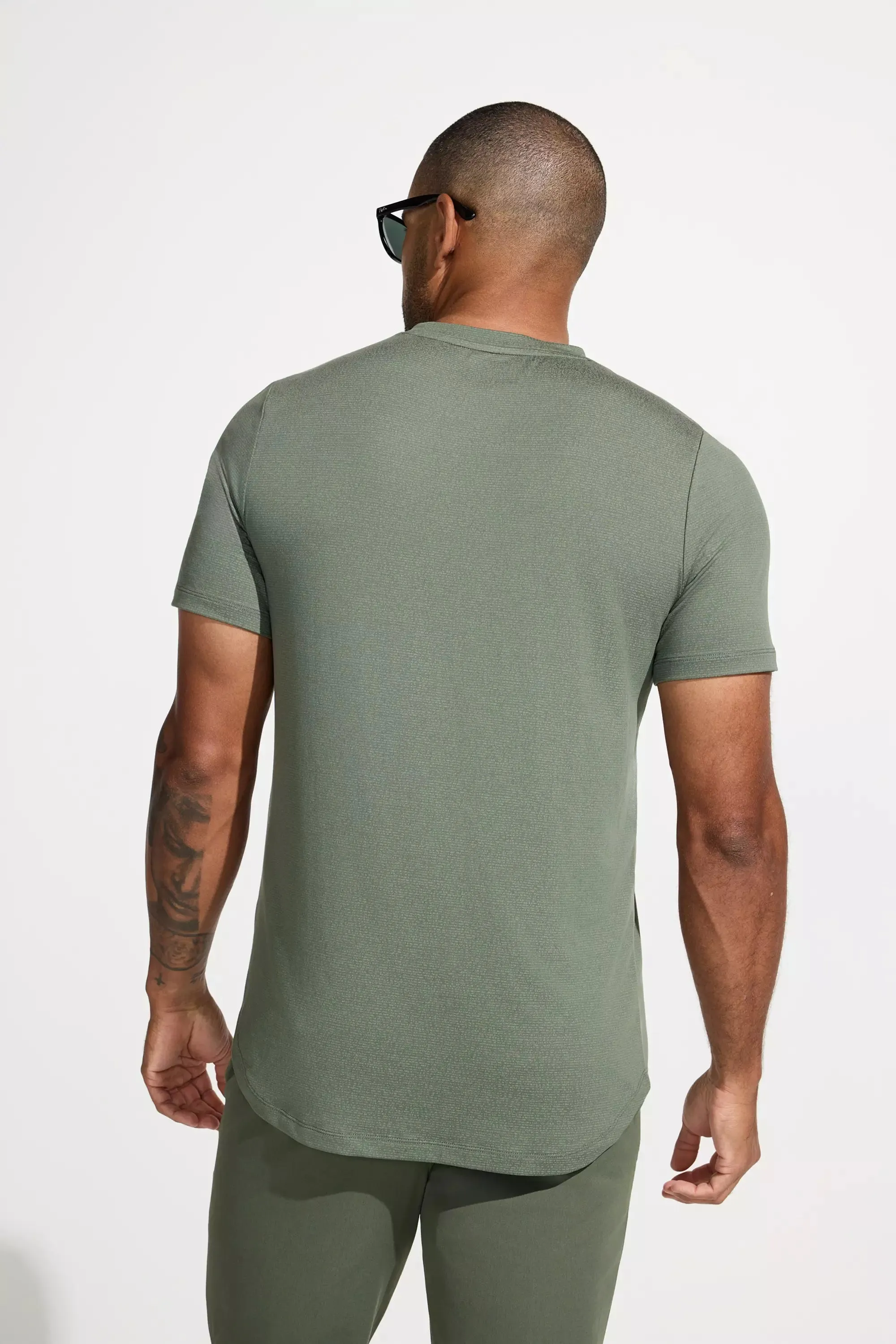 Men’s Elevate Tee - Green sold by Mondetta product image thumbnail 4
