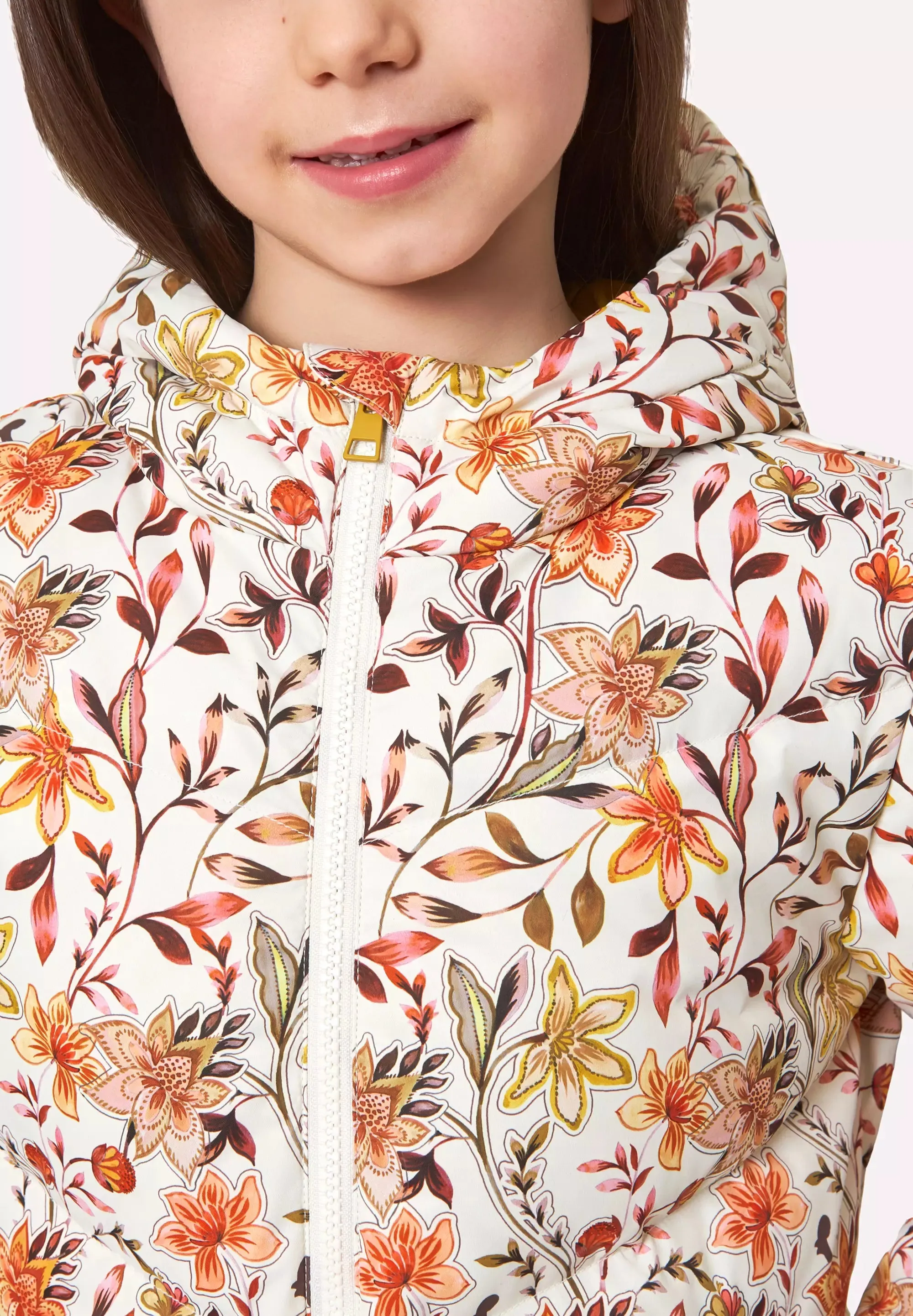 The Girls' RDS 700 Fill Power GRS Certified Recycled Poly Medium Length Parka - Floral Print sold by Mondetta product image thumbnail 4