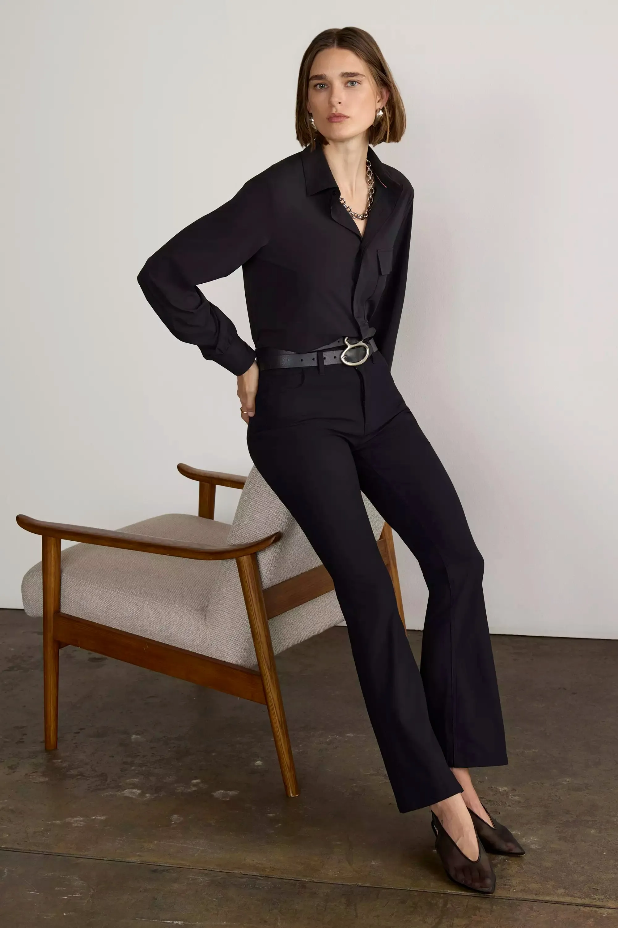 Resource Relaxed Blouse with Pleated Sleeve Cuff Detail - Black sold by Mondetta product image thumbnail 4