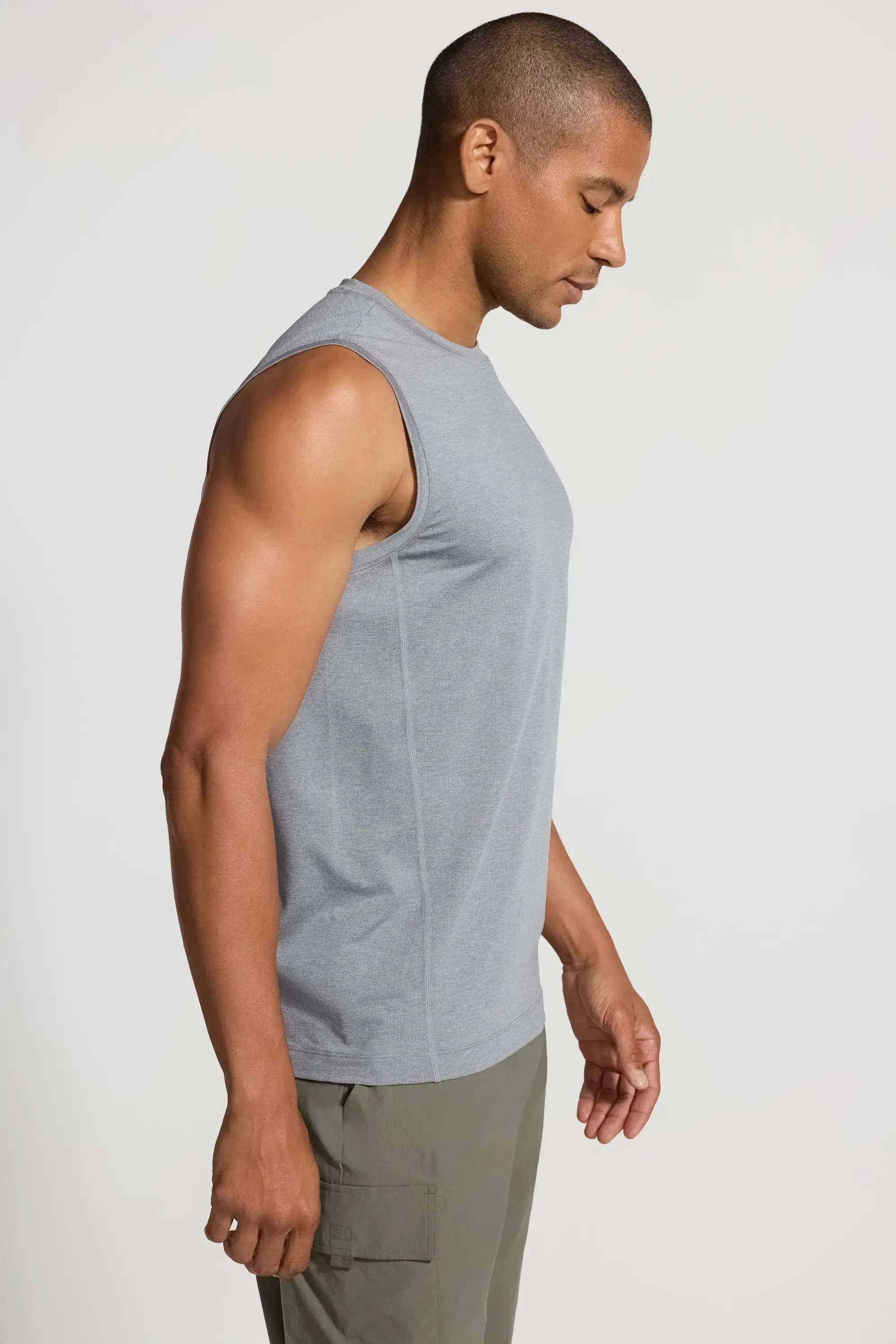 Men's Conquer Crew Neck Tank - Grey sold by Mondetta product image thumbnail 2