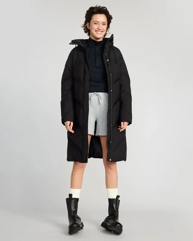 The RDS 700 Fill Power GRS Certified Recycled Poly Chevron-Quilted Parka - Black sold by Mondetta