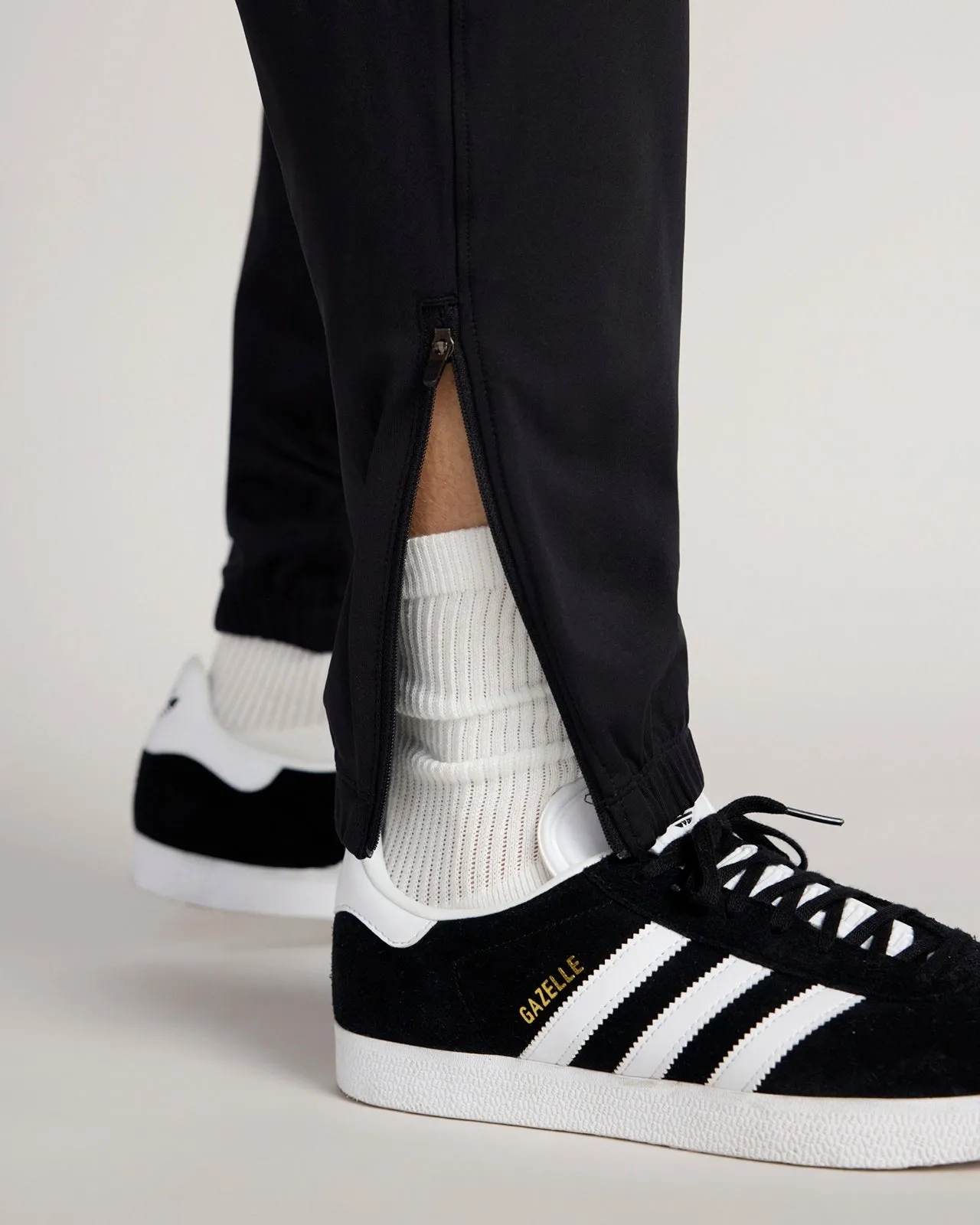 The Active GRS Certified Recycled Poly 29" Stretch Jogger - Black sold by Mondetta product image thumbnail 3