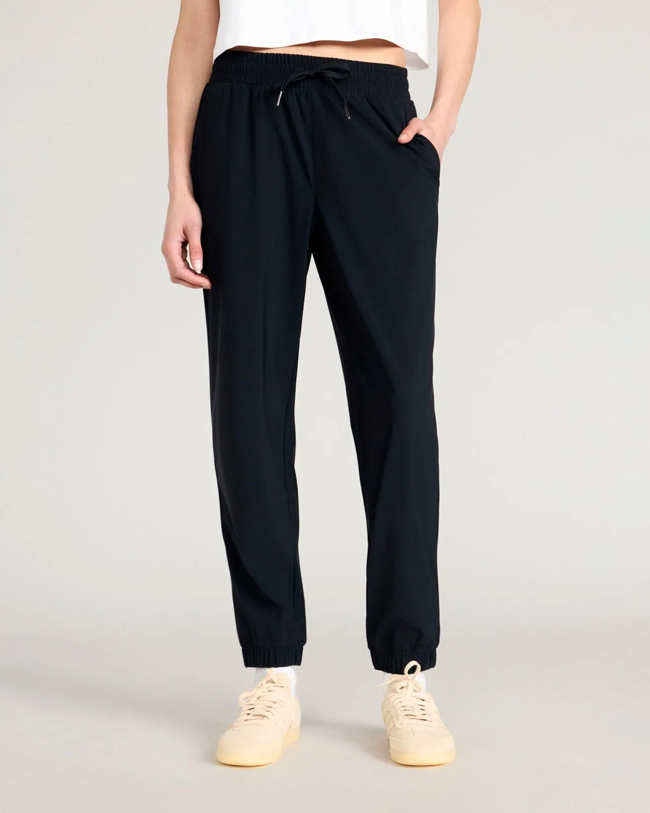 The Active Warp Knit Jogger - Black sold by Mondetta