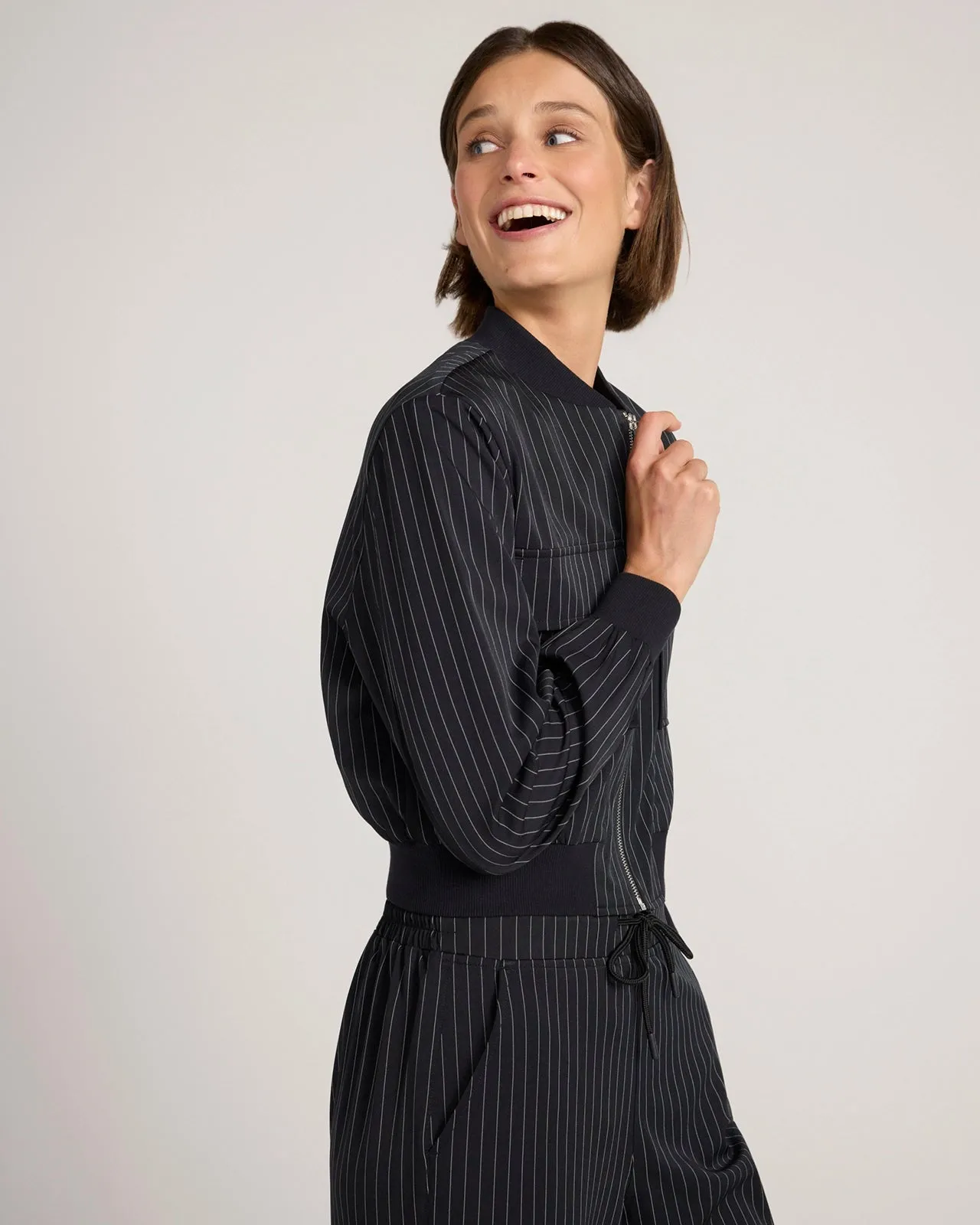 The Soft Stretch Pinstripe Cropped Jacket - Black Pinstripe sold by Mondetta product image thumbnail 5