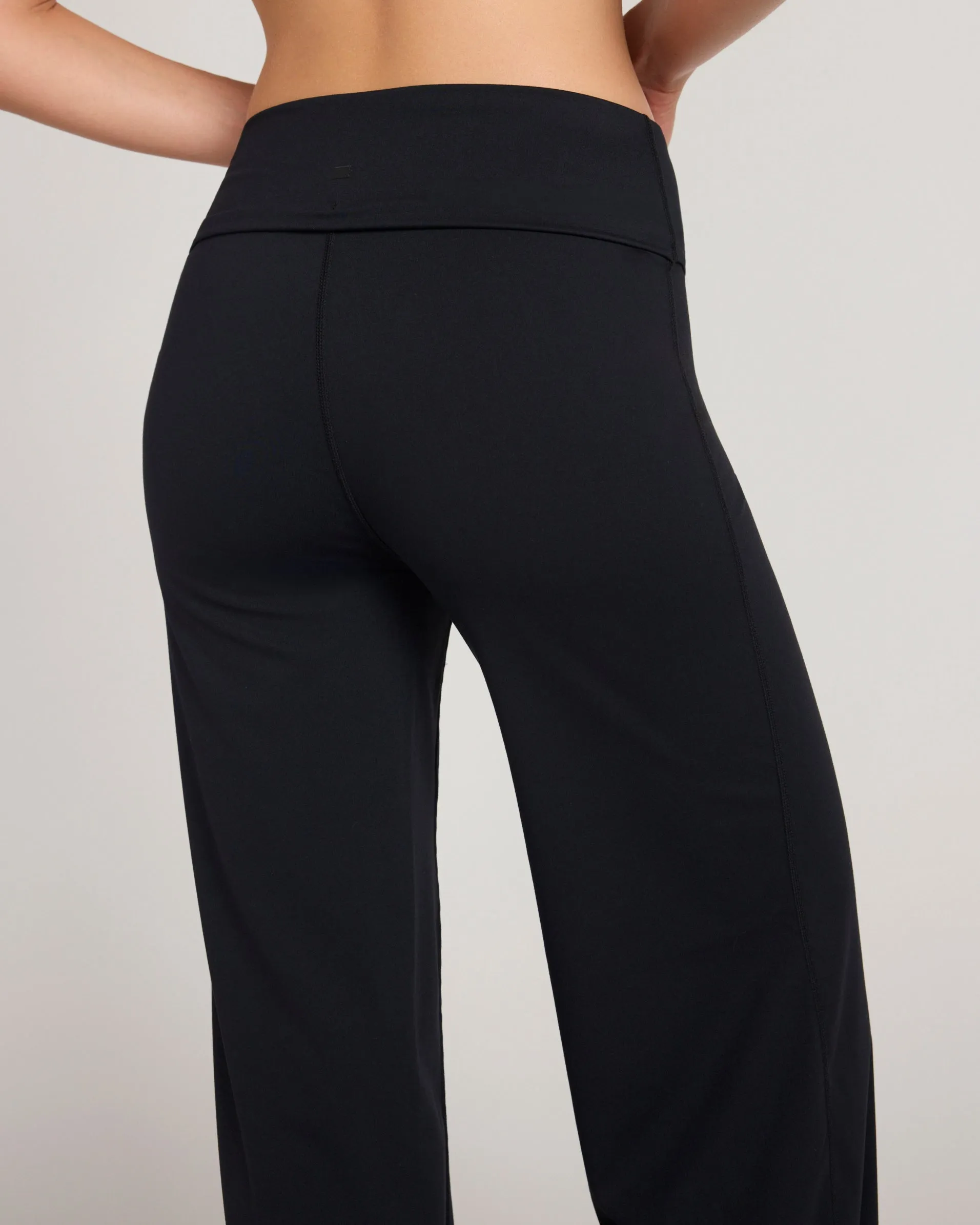 The Active Bubble Hem Pant - Black sold by Mondetta product image thumbnail 3