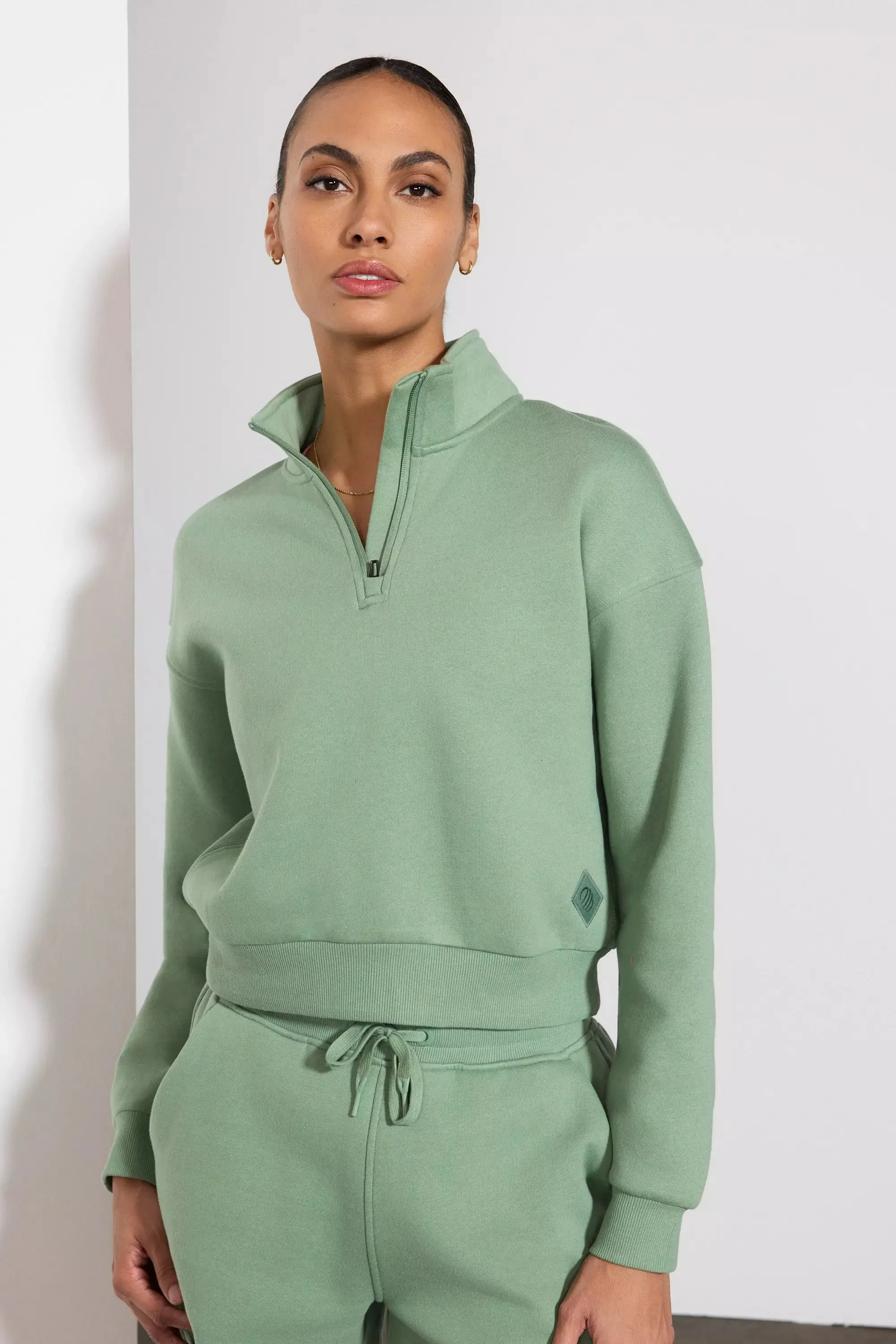 Comfort Fleece 1/4 Zip - Hedge Green sold by MPG product image thumbnail 4