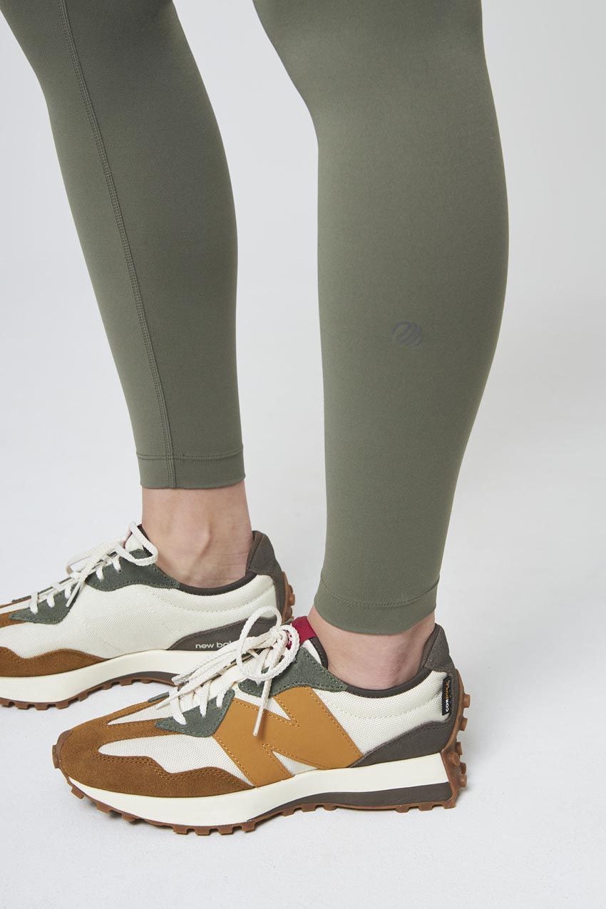 Vital Recycled Nylon High-Waisted Maternity Legging 26" Peached sold by MPG product image thumbnail 4