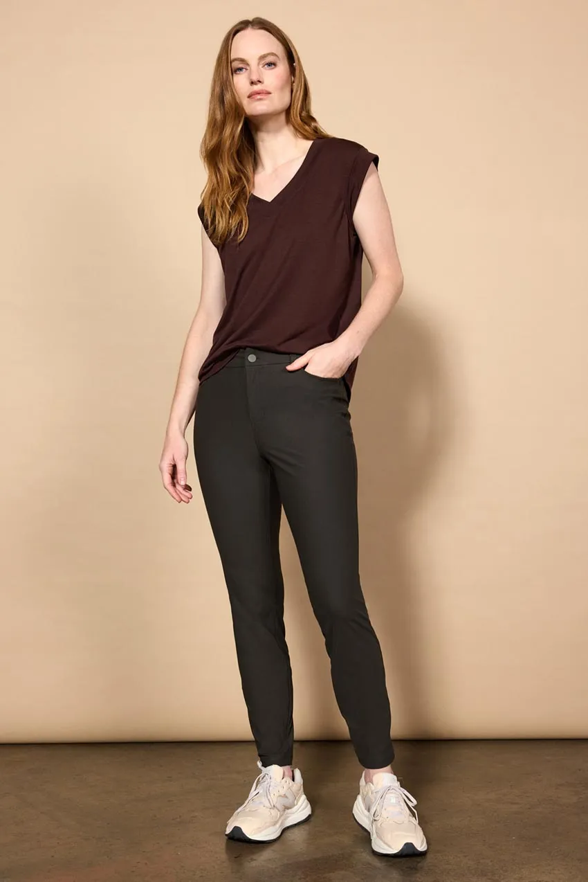 Dynamic Recycled Polyester V-Neck Cap Sleeve T-Shirt – Sale sold by MPG product image thumbnail 2