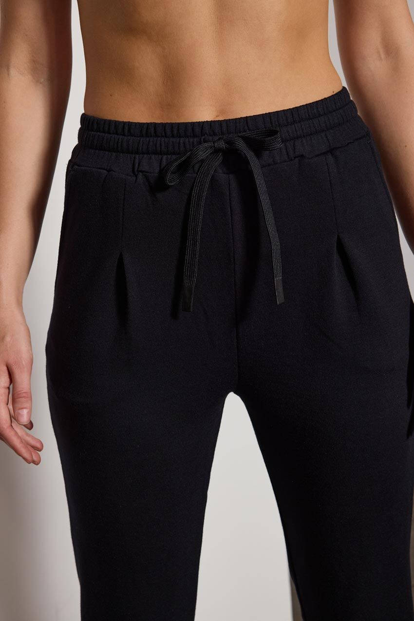 Serene TENCEL™ High-Waisted 26.5" Pleated Jogger sold by MPG product image thumbnail 4