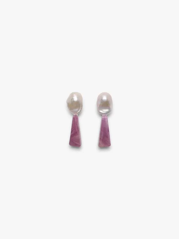 Earrings: baroque pearl, fluorite sold by Monies