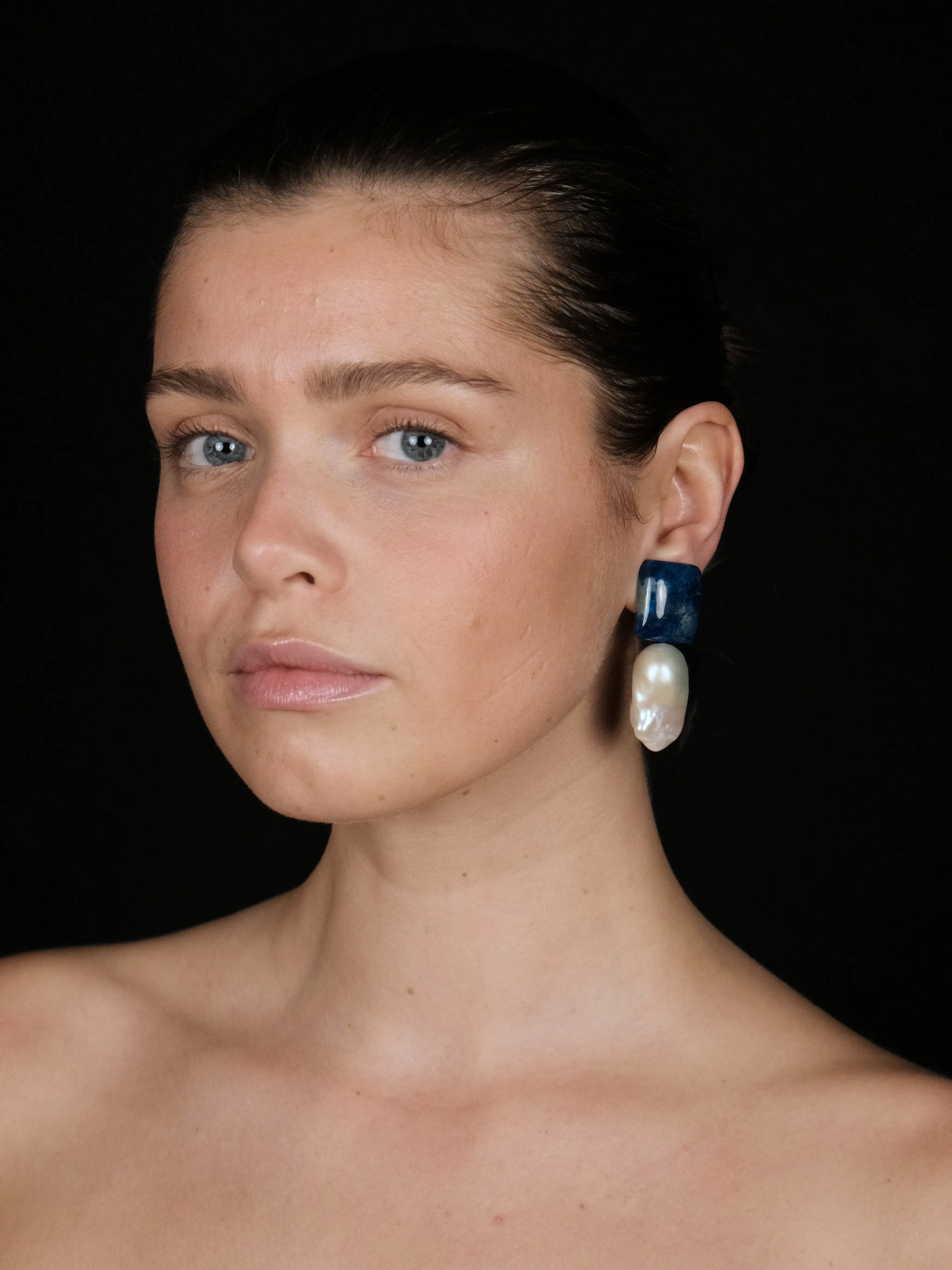 Earrings: baroque pearls, apatite sold by Monies product image thumbnail 4