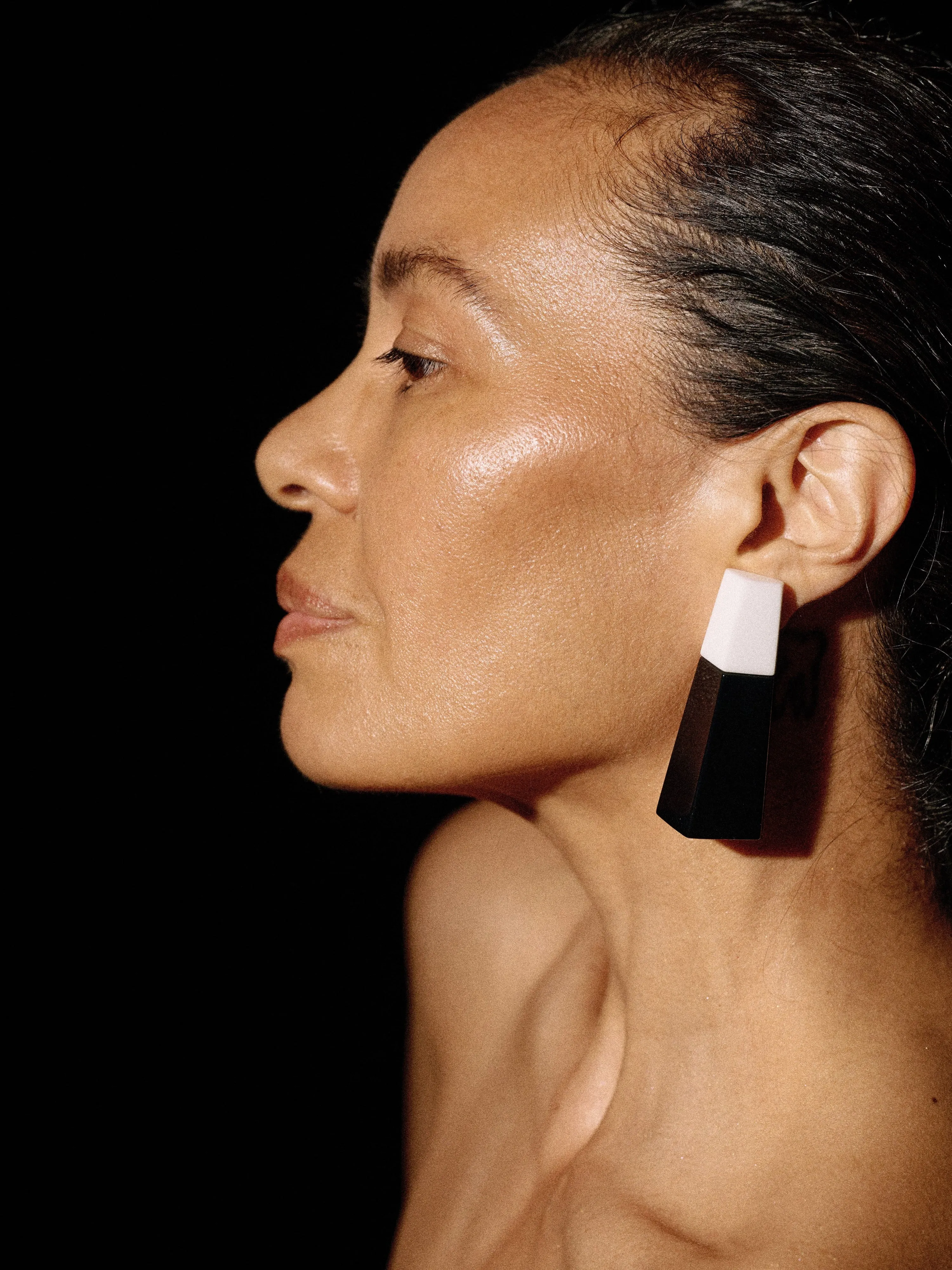 Seyka earrings: black/white greencast sold by Monies product image thumbnail 2