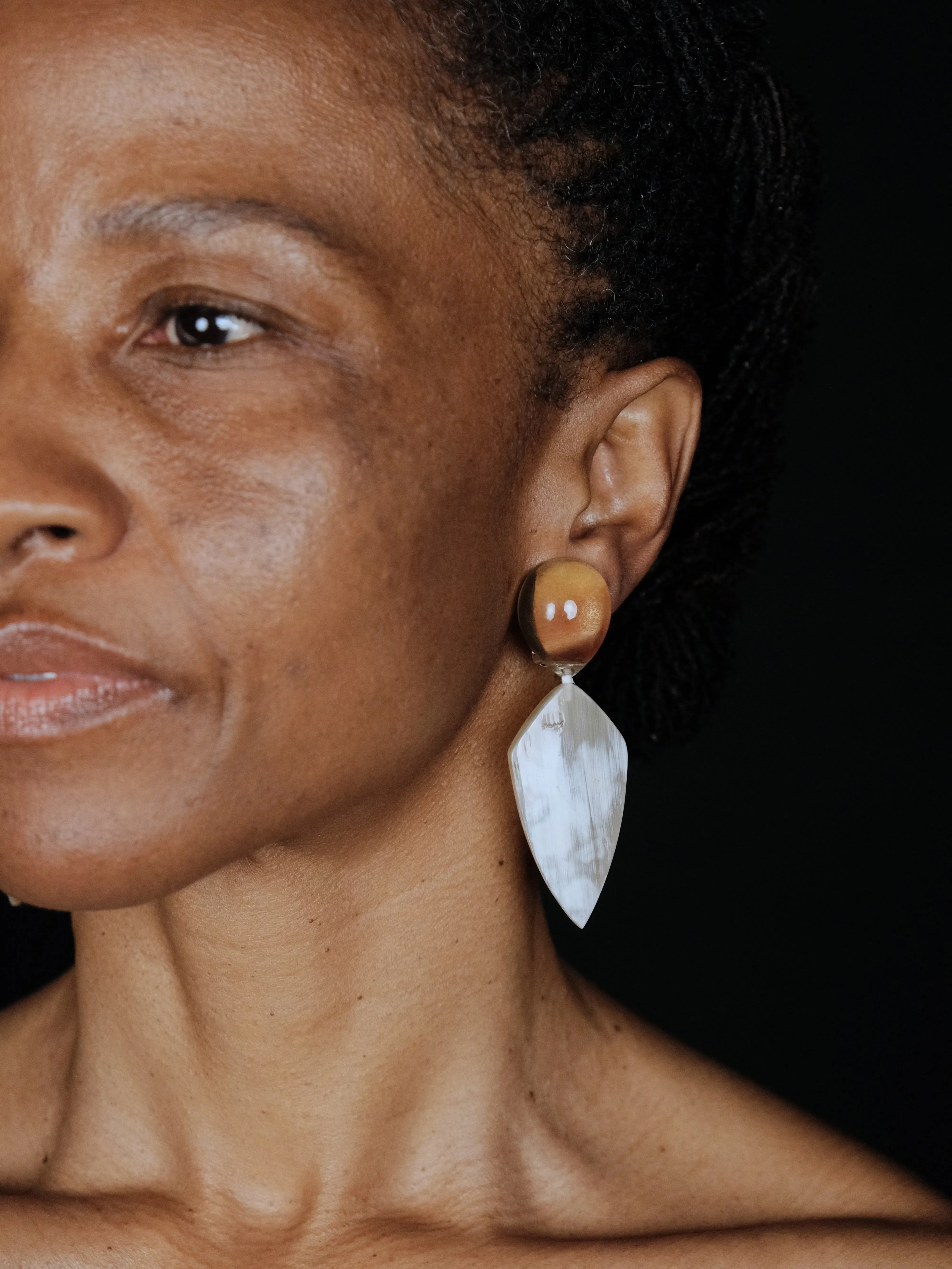 Earrings: lemon quartz, horn sold by Monies product image thumbnail 2