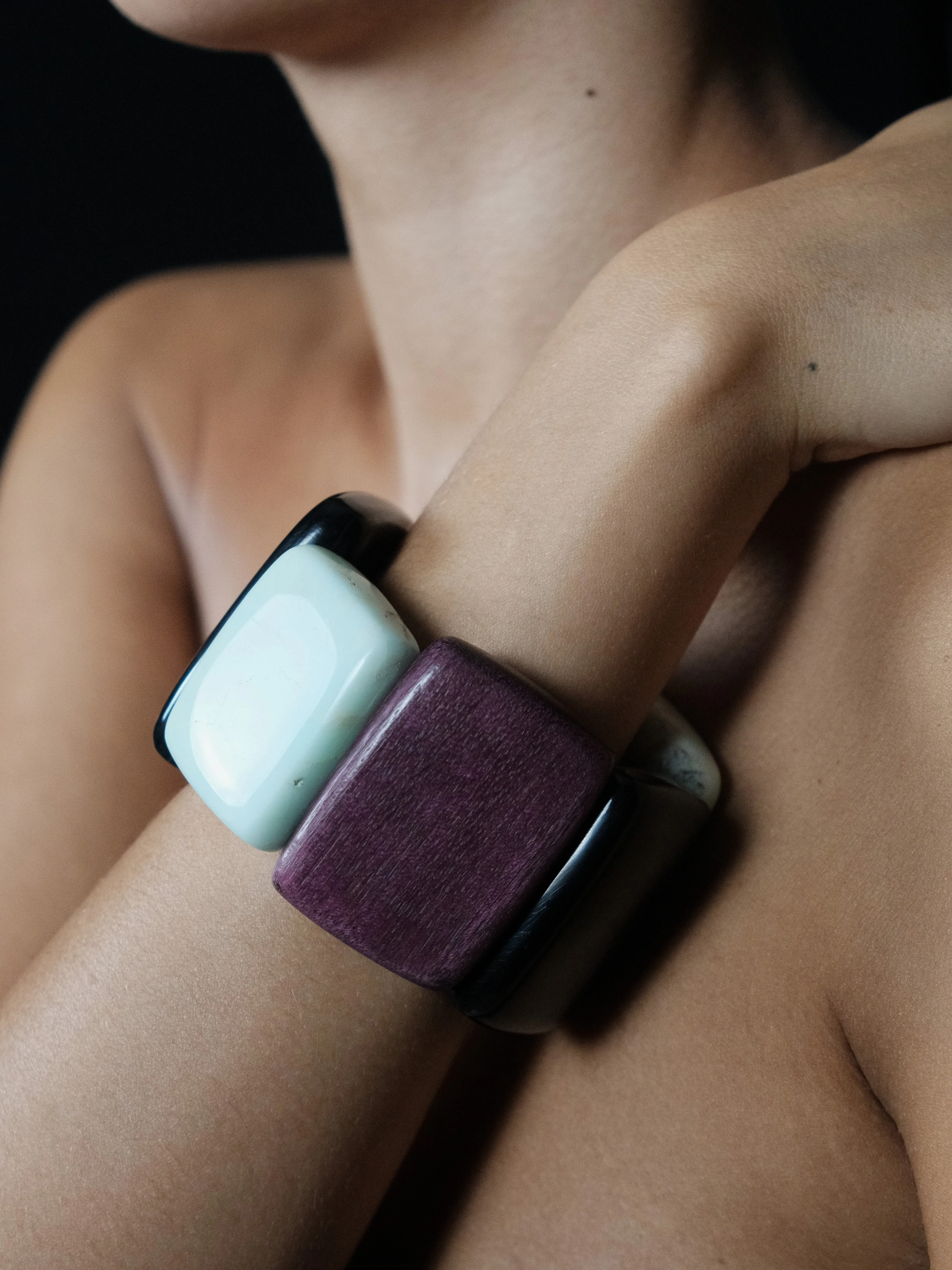 Bracelet: horn, amarant, chrysoprase sold by Monies product image thumbnail 5