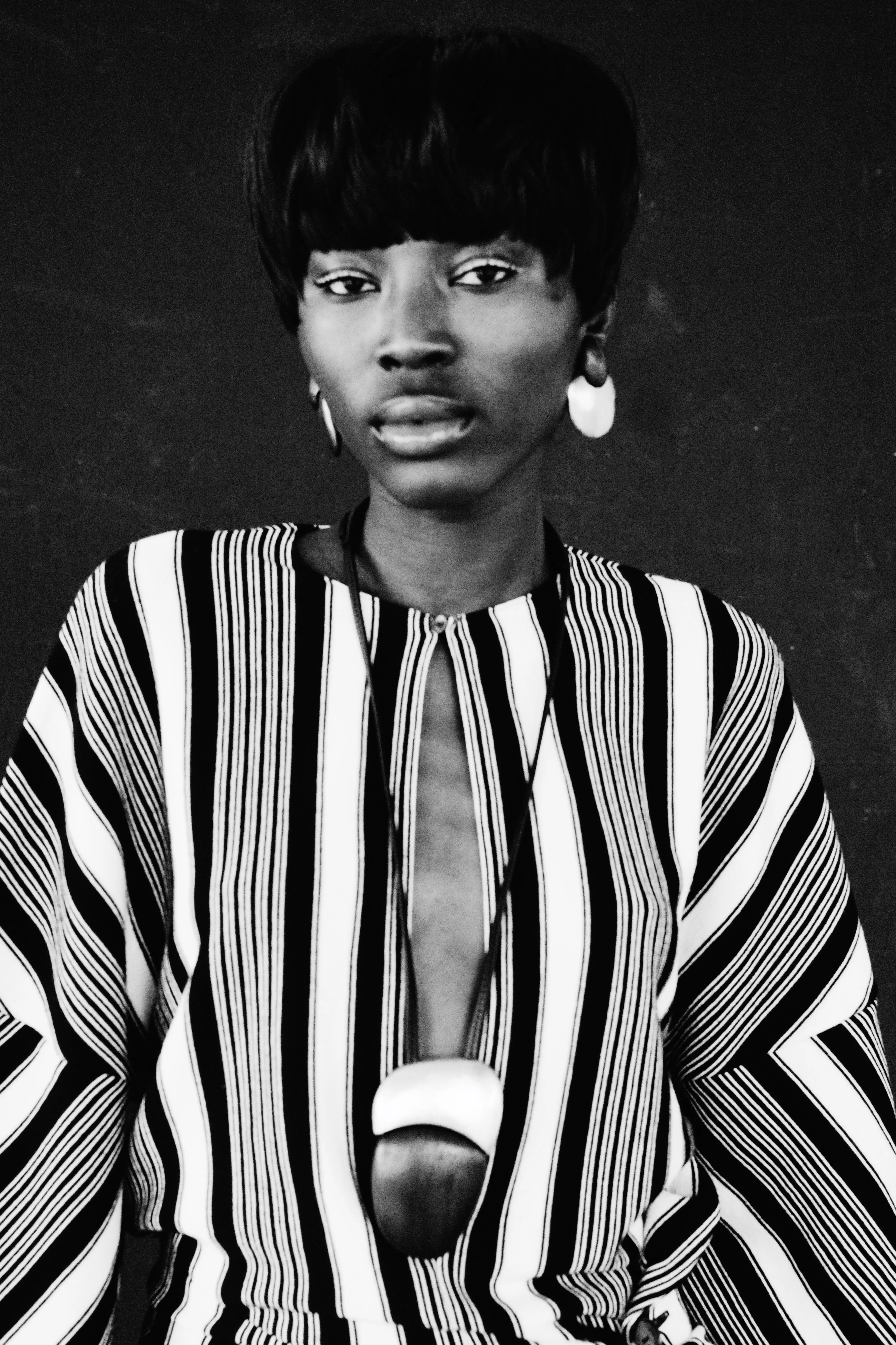 Folia earring: acacia, dark silverfoil sold by Monies product image thumbnail 3