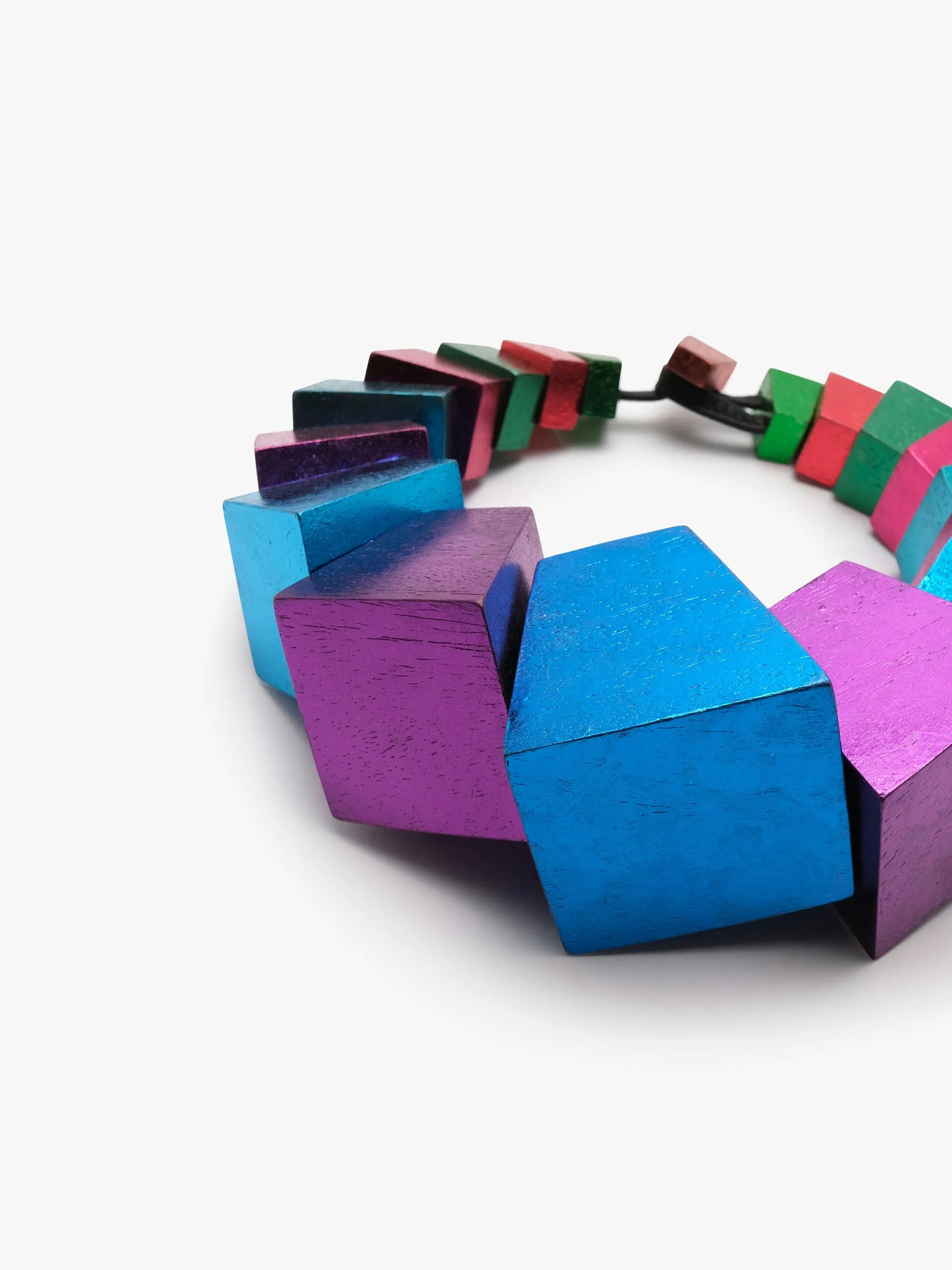 Solis necklace: acacia, metallic foil sold by Monies product image thumbnail 3