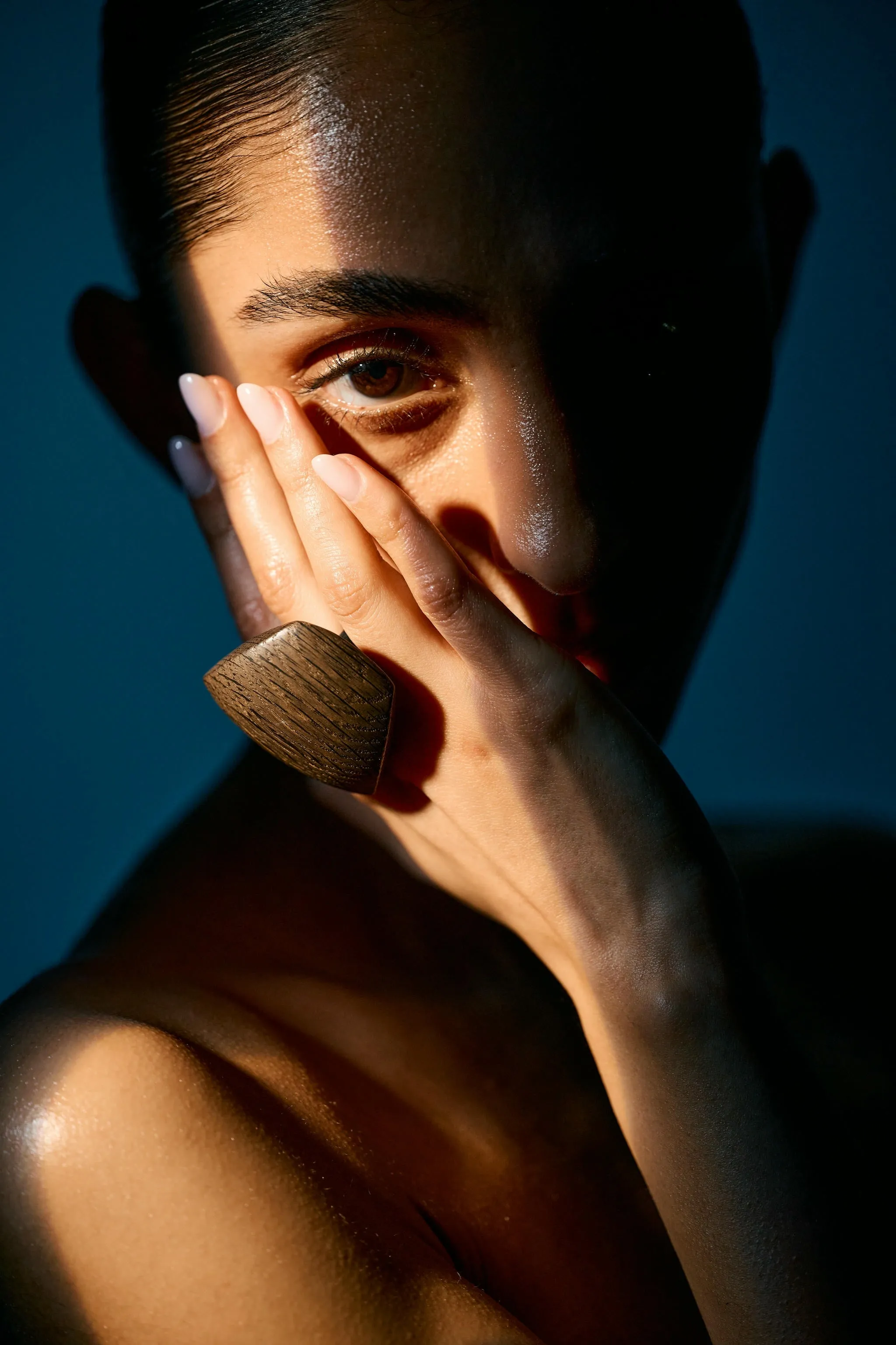 Oro ring: bog oak, leather sold by Monies product image thumbnail 2