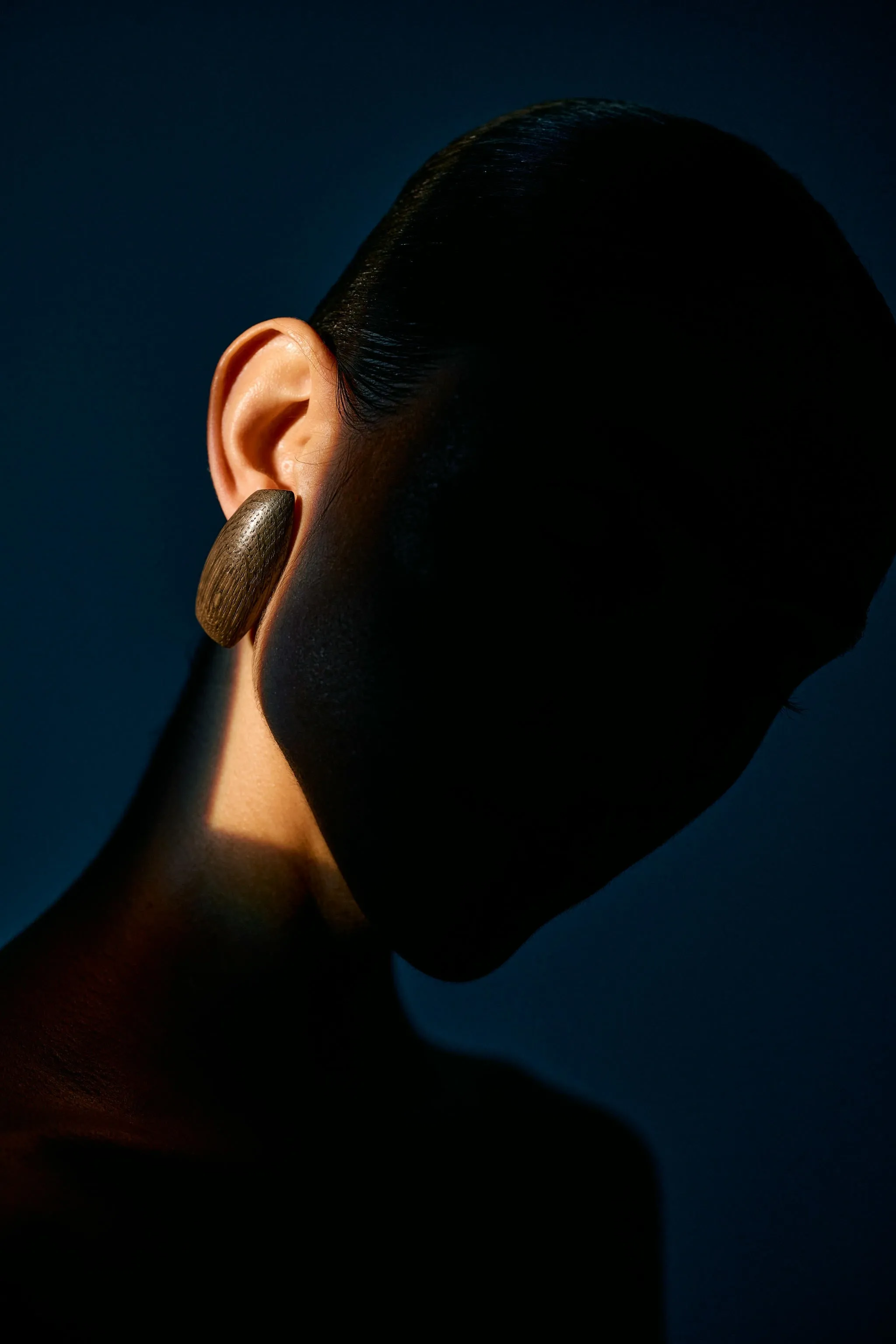 Maya stud earring: bog oak sold by Monies product image thumbnail 2