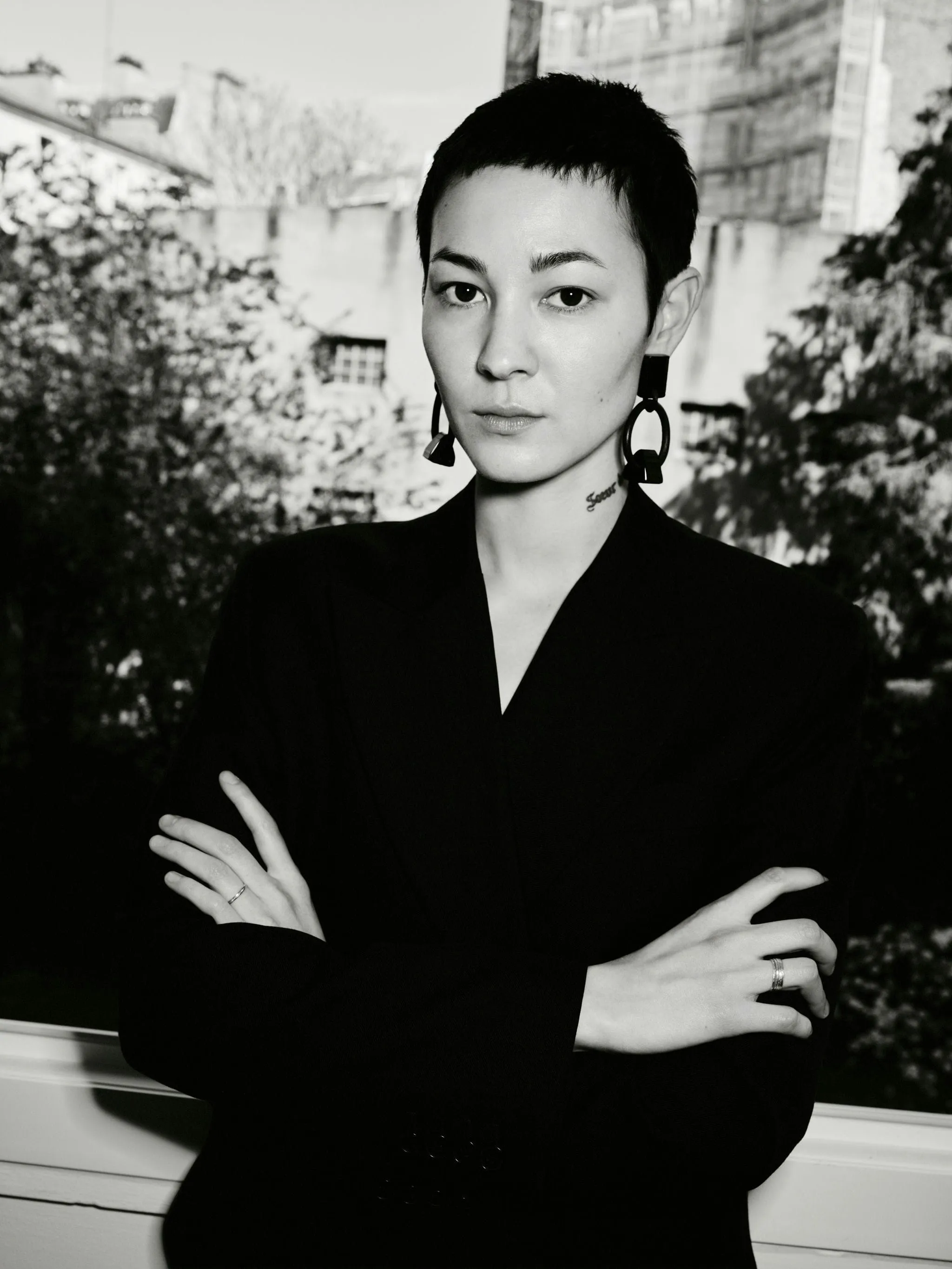 Jointure earclips: black tourmaline, leather sold by Monies product image thumbnail 5