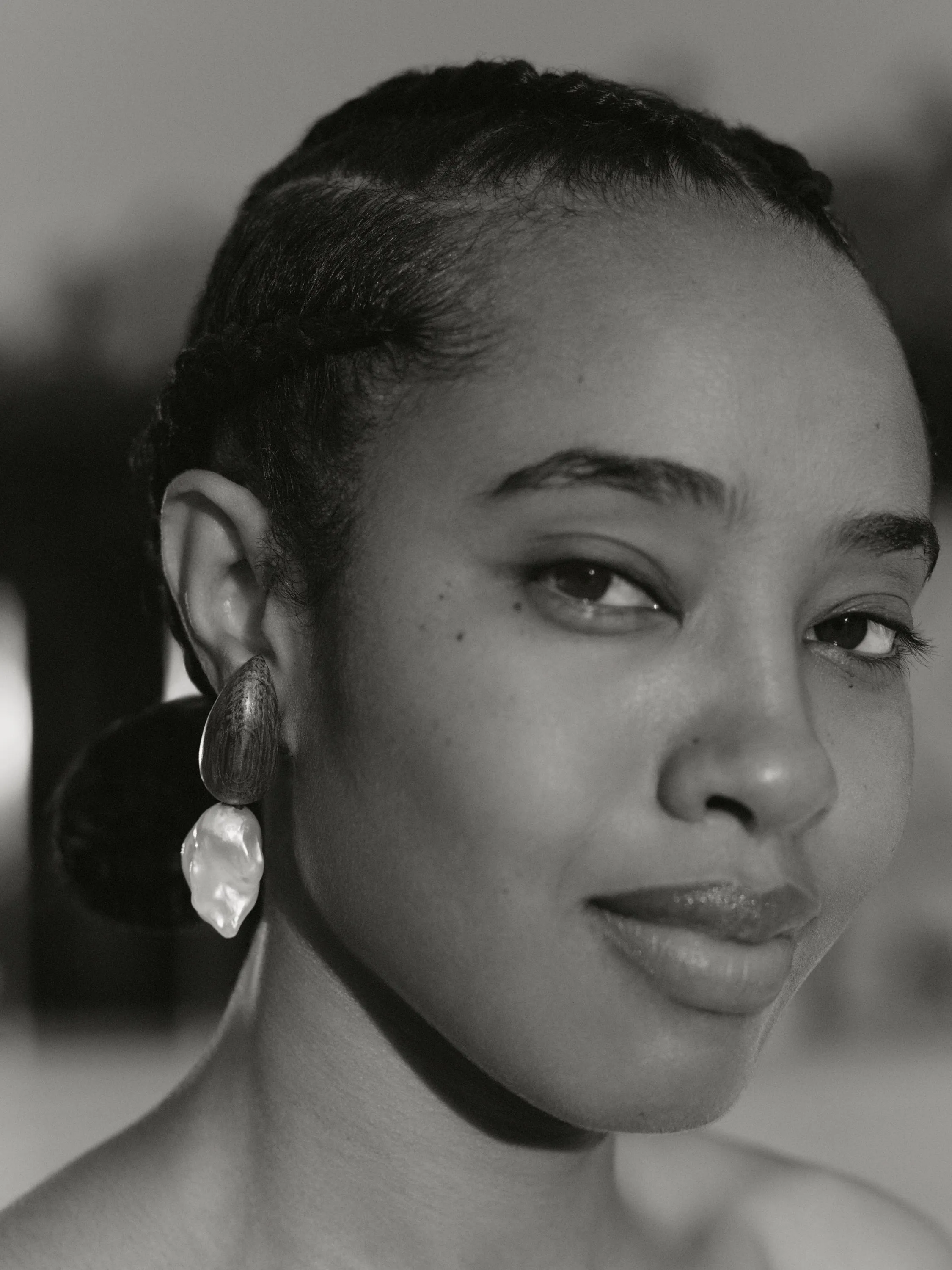 Orage earrings: baroque pearl, bog oak sold by Monies product image thumbnail 2