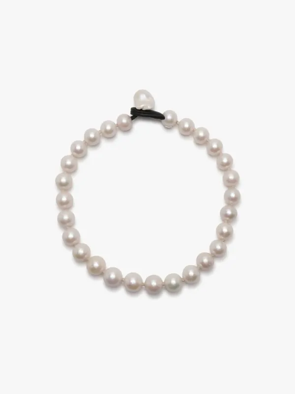 Perline necklace: freshwater pearls sold by Monies