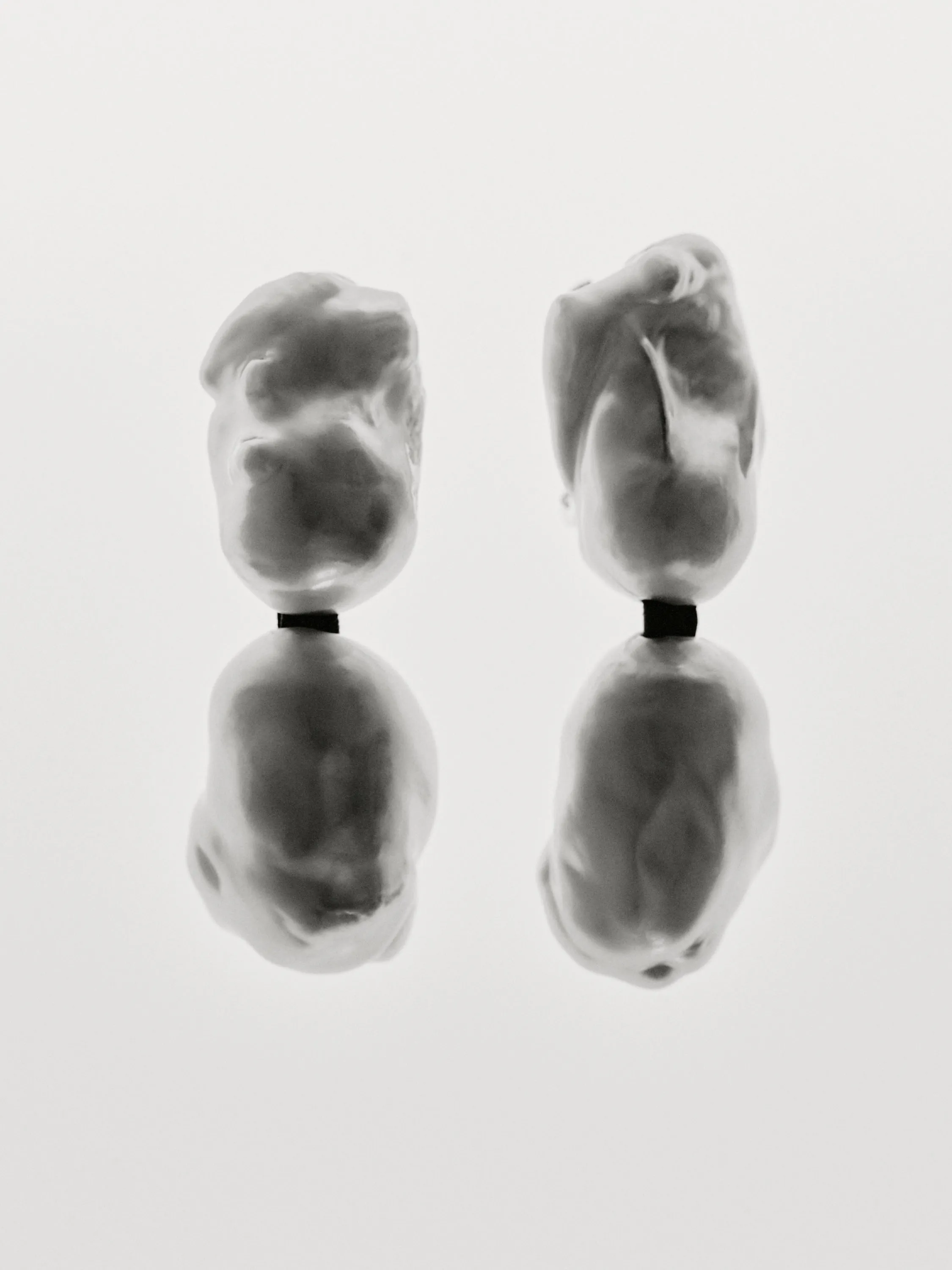 Sable earrings: double baroque pearls sold by Monies product image thumbnail 2