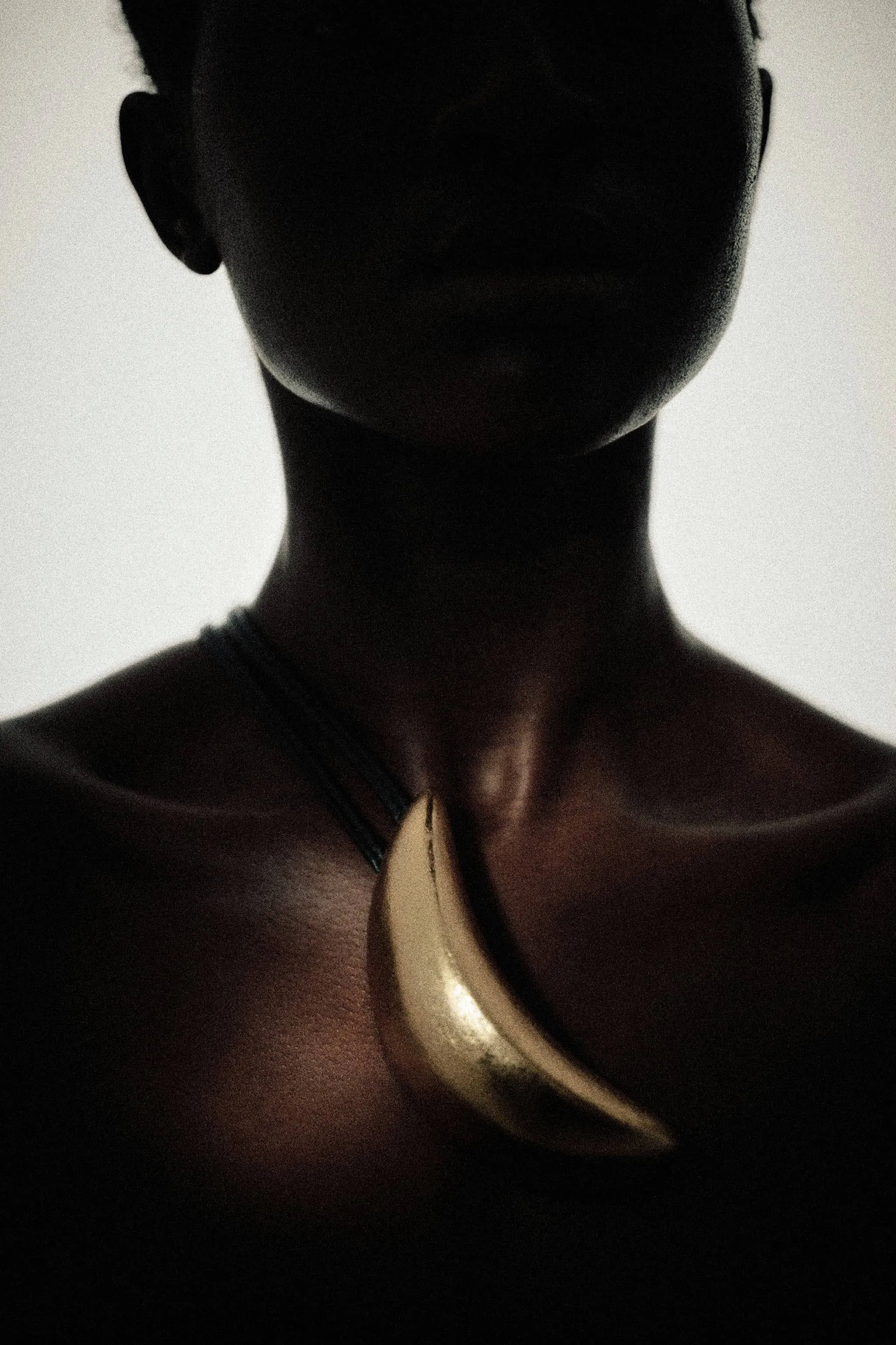 Palador pendant gold sold by Monies product image thumbnail 2