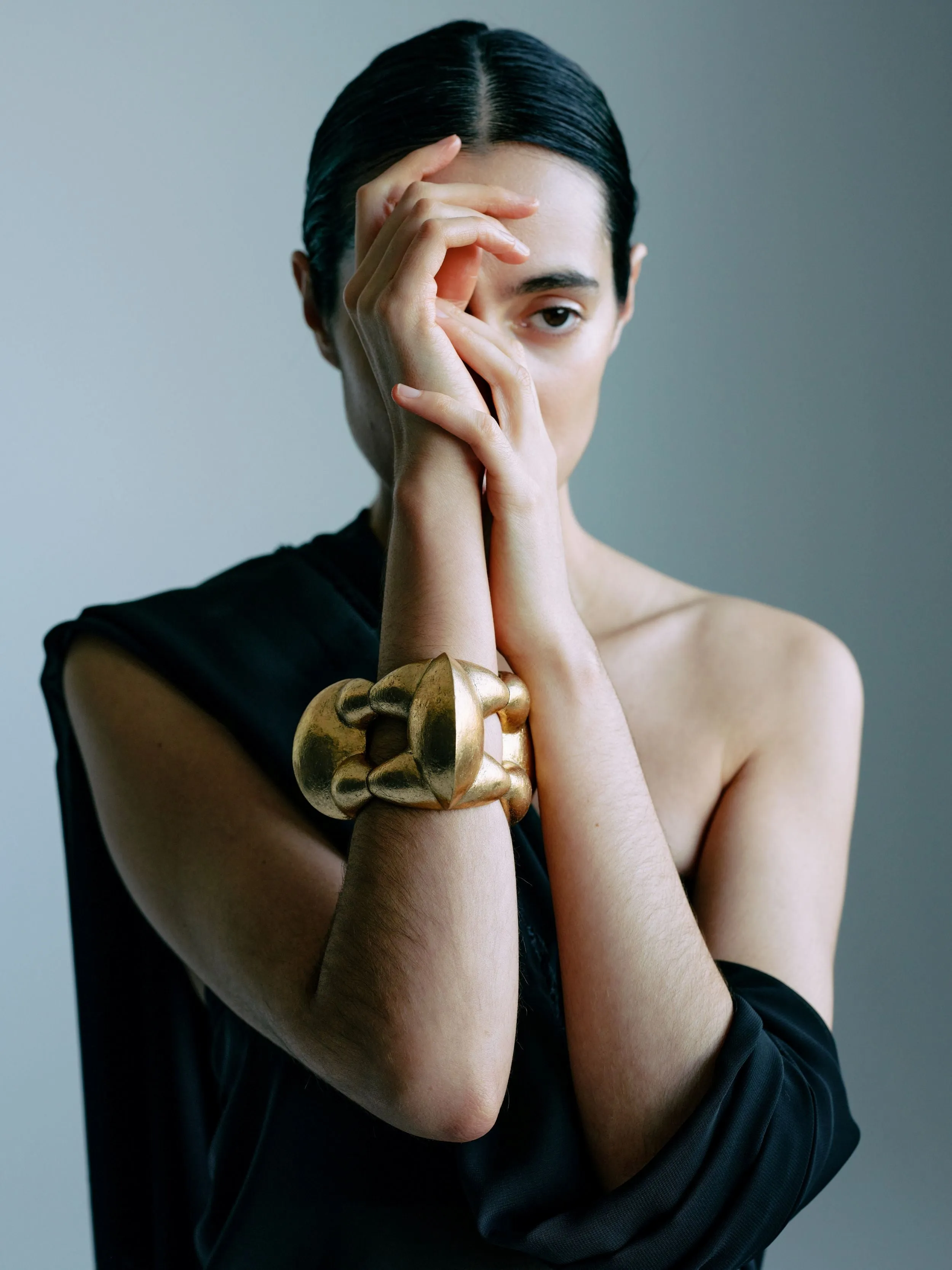Fea bracelet: acacia, goldfoil sold by Monies product image thumbnail 2