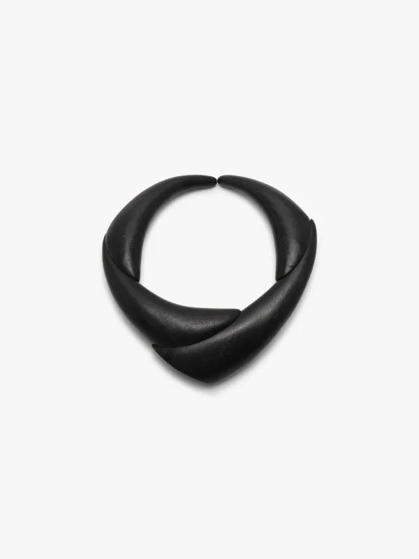 Zawa necklace: black acacia made by Monies