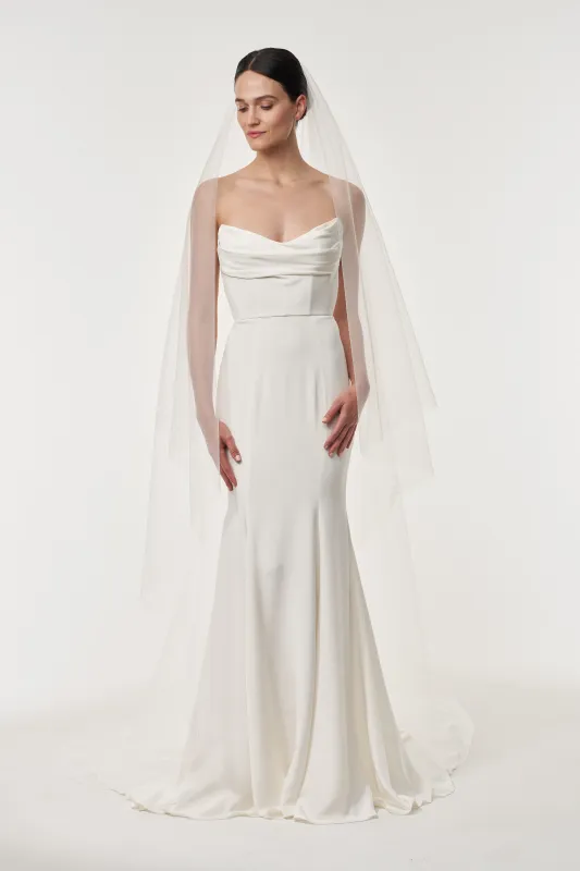 Signature Chapel Length Veil sold by Monique Lhuillier
