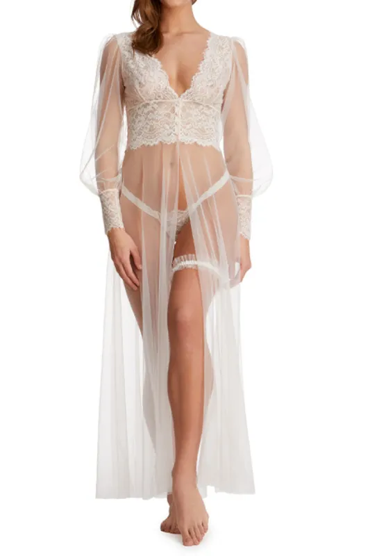 Trésor Long Robe sold by Monique Lhuillier