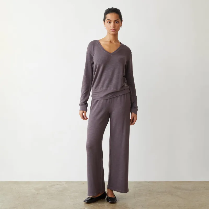 Supersoft Crop Straight Leg Sweat sold by Monrow
