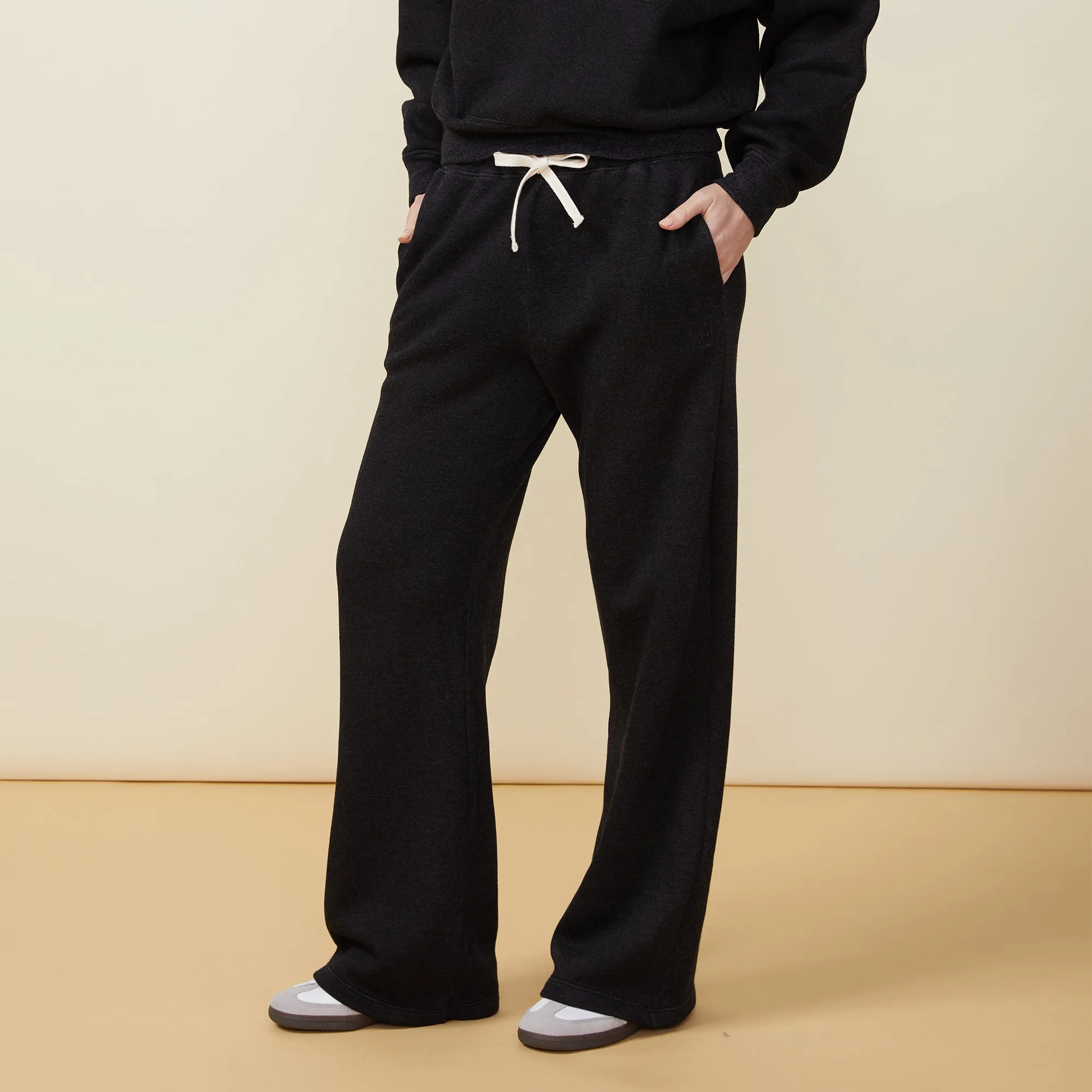 Teddy Fleece Straight Leg Sweat sold by Monrow product image thumbnail 5