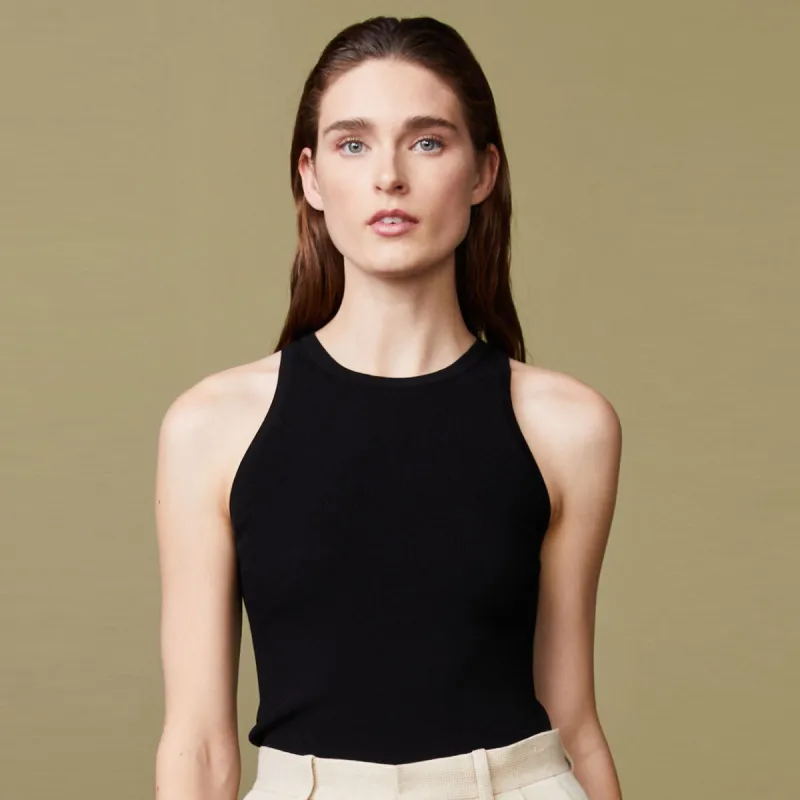 Seamless Tank sold by Monrow