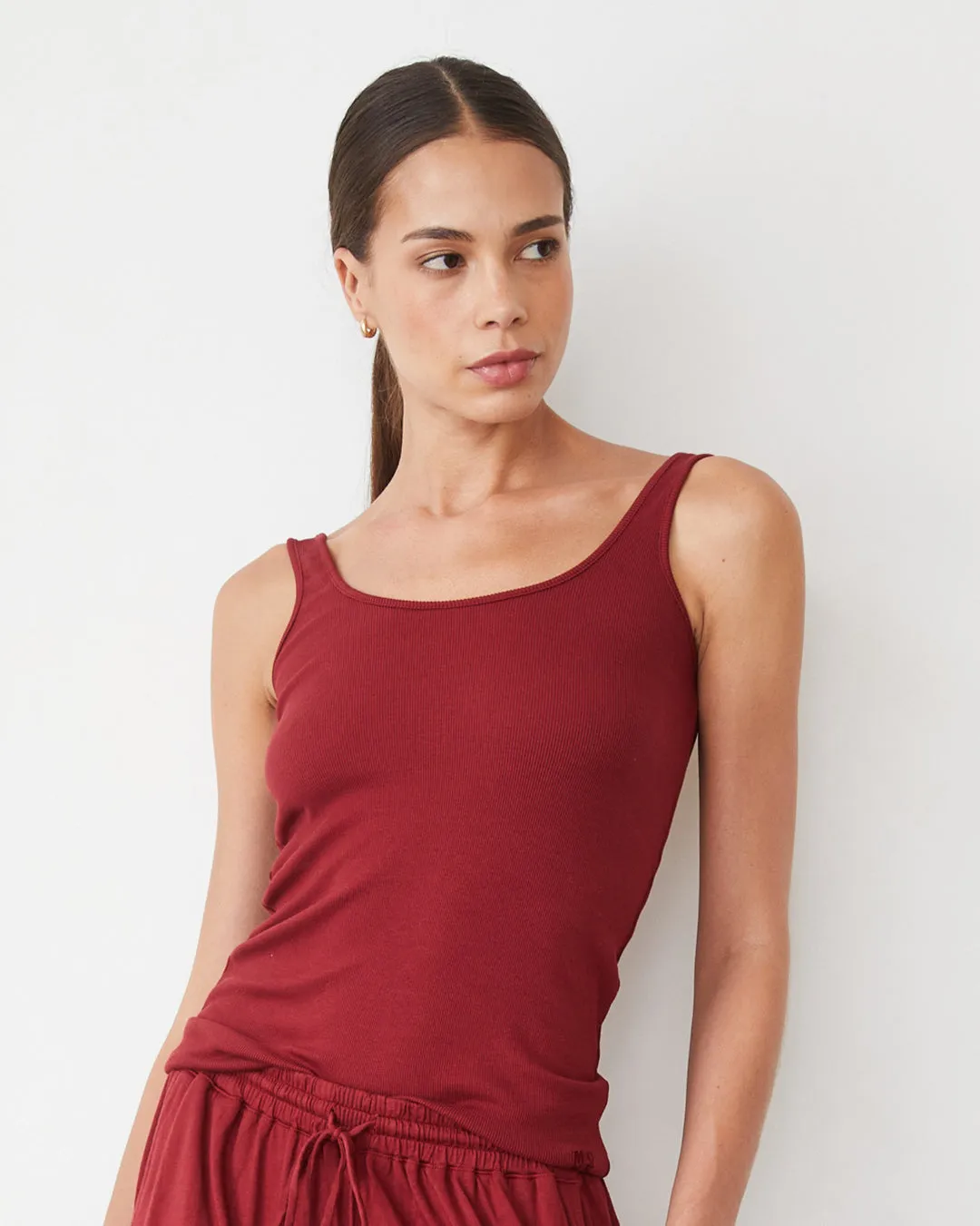 Supimaluxe Rib Scoop Neck Tank sold by Monrow product image thumbnail 2