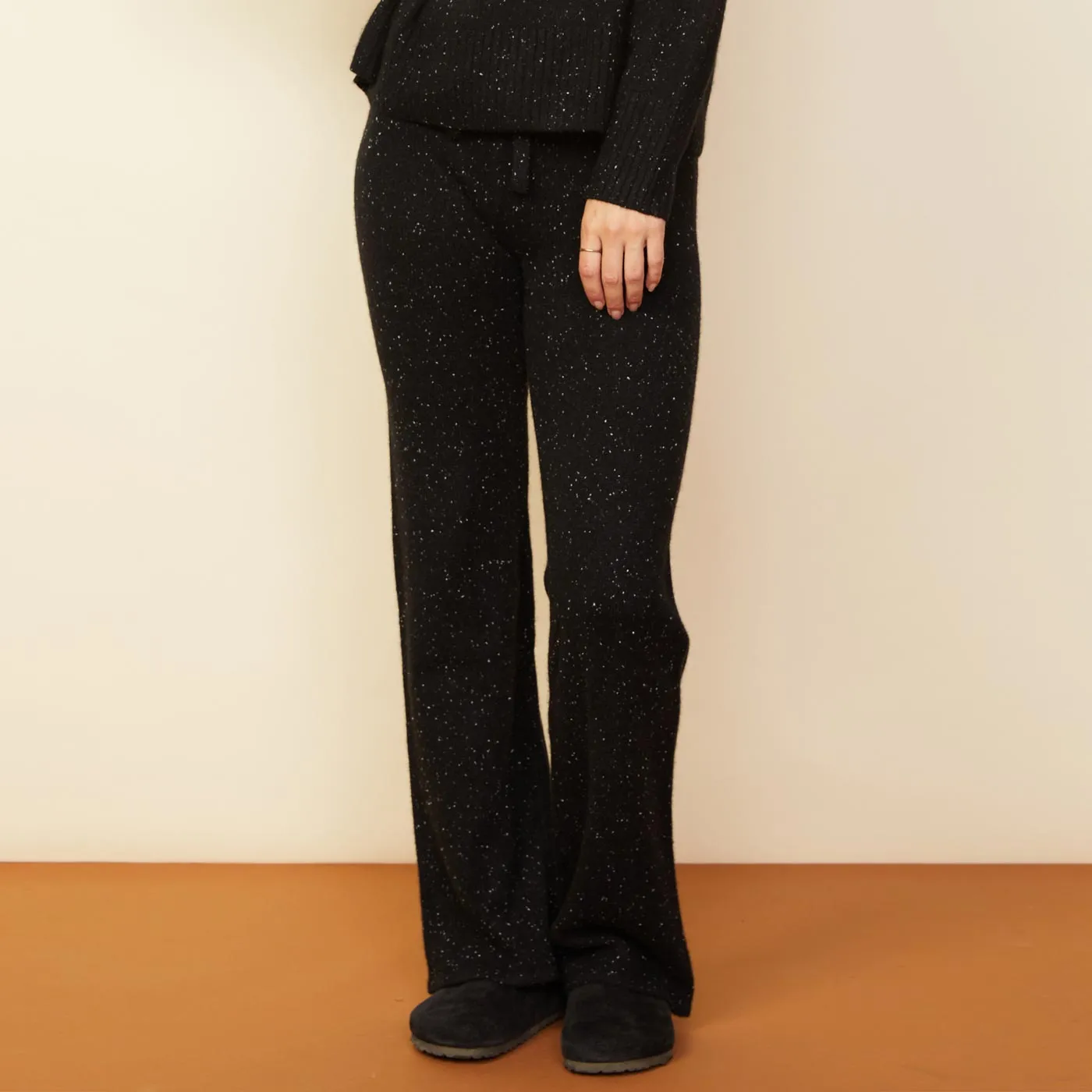 Cashmere Neps Lounge Sweats sold by Monrow