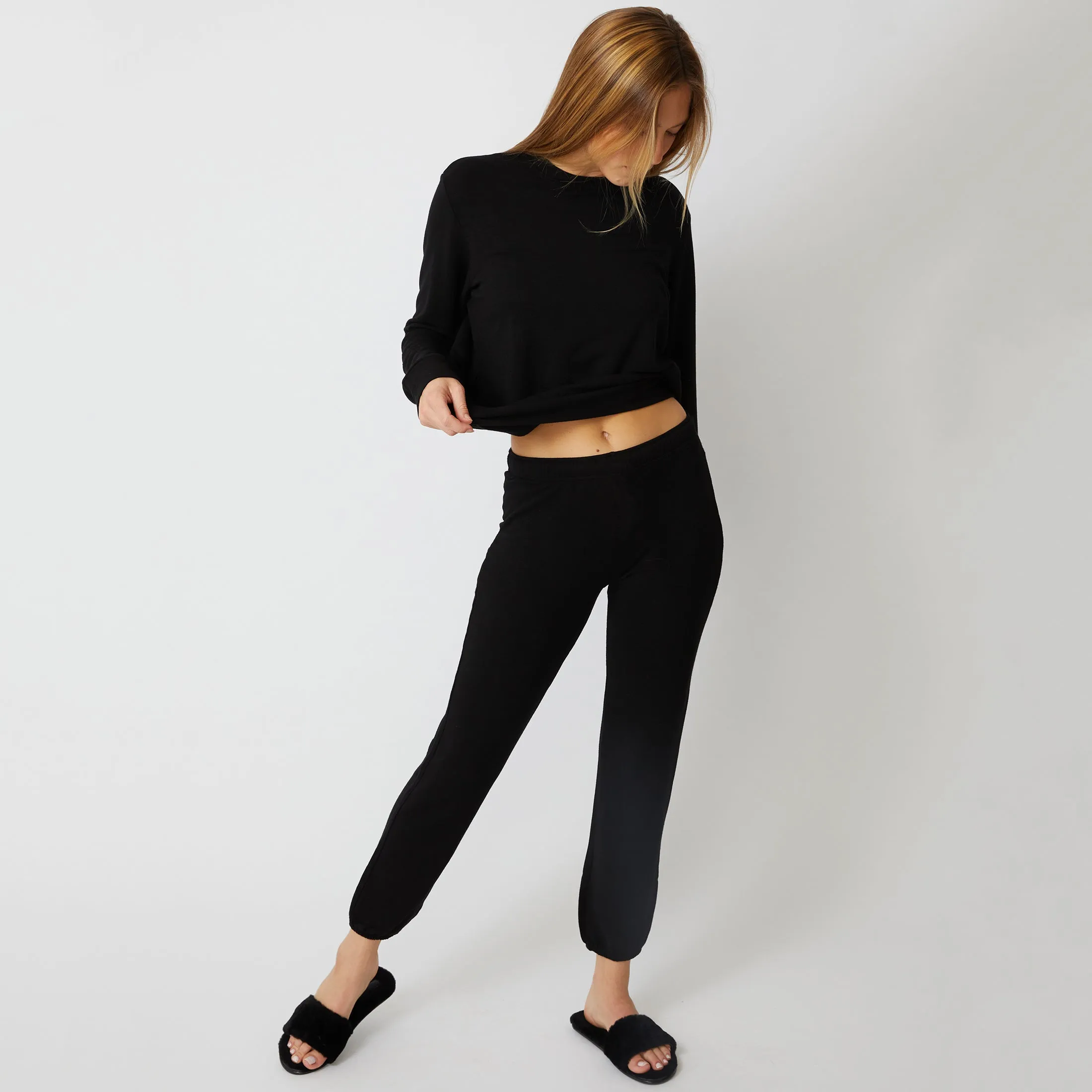 Supersoft Elastic Waist Sweats sold by Monrow product image thumbnail 3