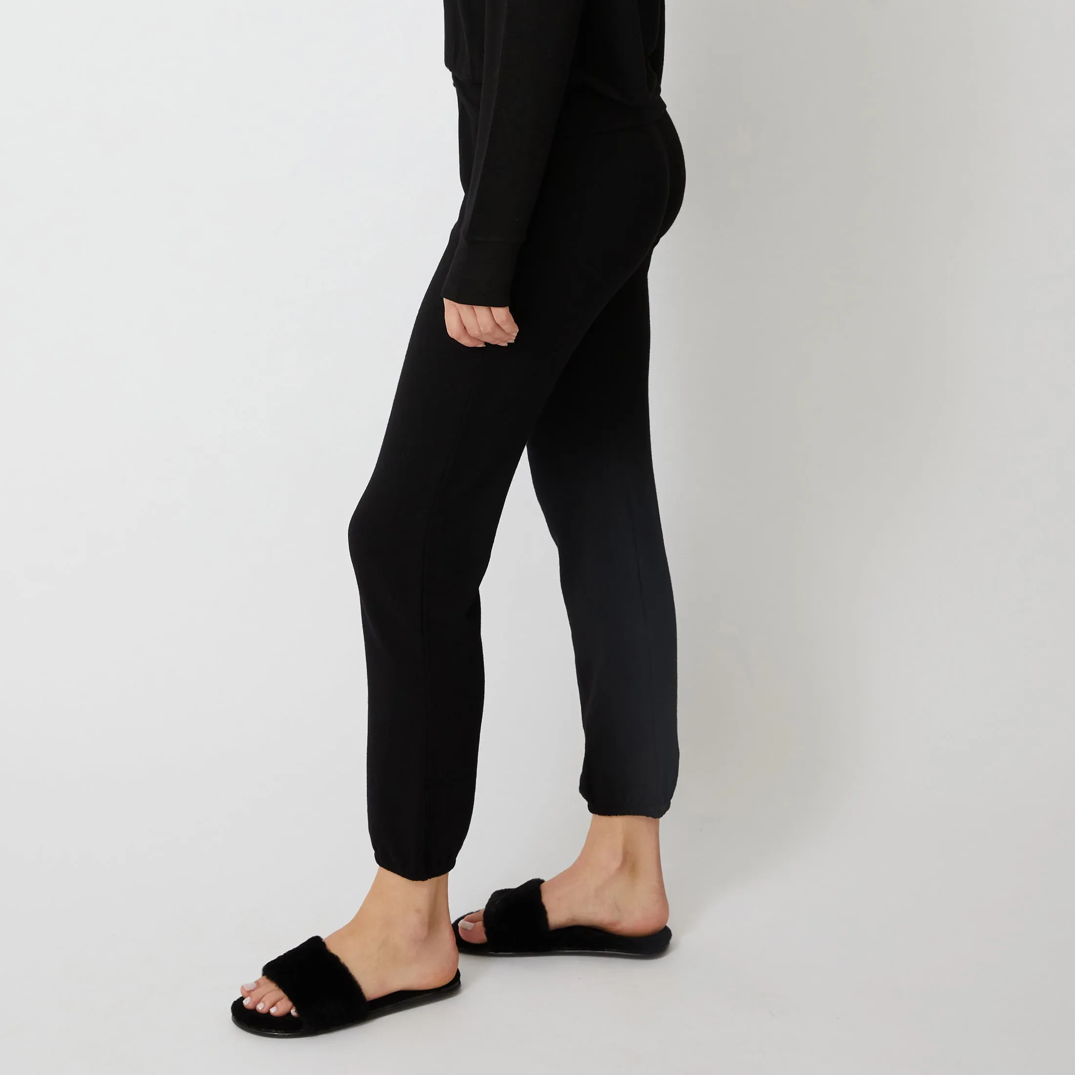 Supersoft Elastic Waist Sweats sold by Monrow product image thumbnail 5