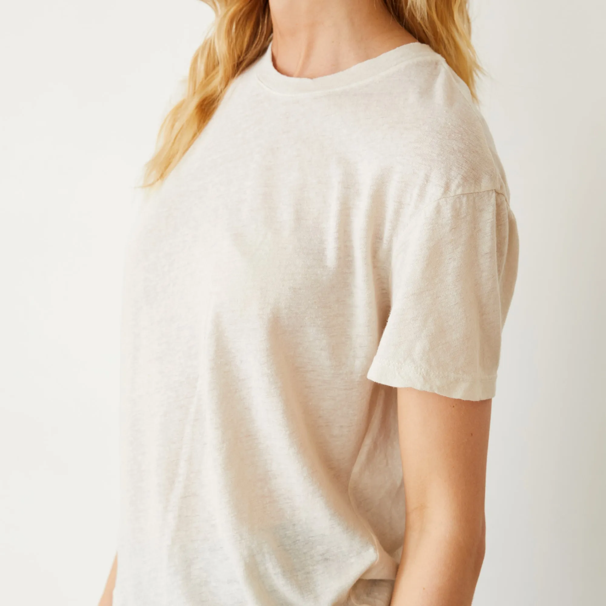 Linen Jersey Basic Crew Neck Tee sold by Monrow product image thumbnail 4