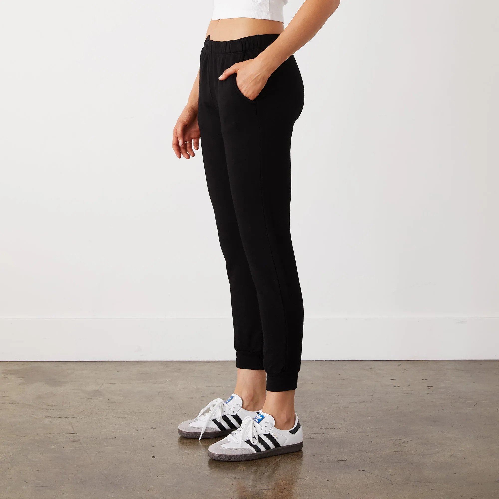 Supersoft Fleece Jogger sold by Monrow product image thumbnail 3