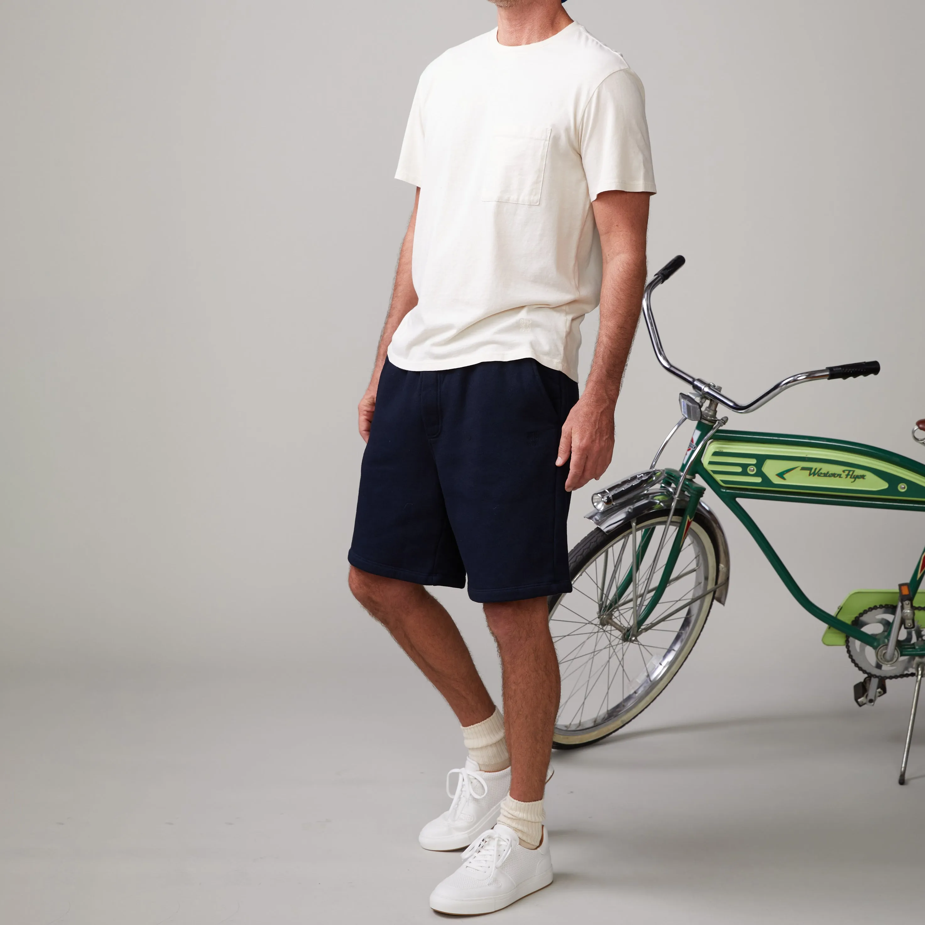 Relaxed Pocket Crew sold by Monrow product image thumbnail 2