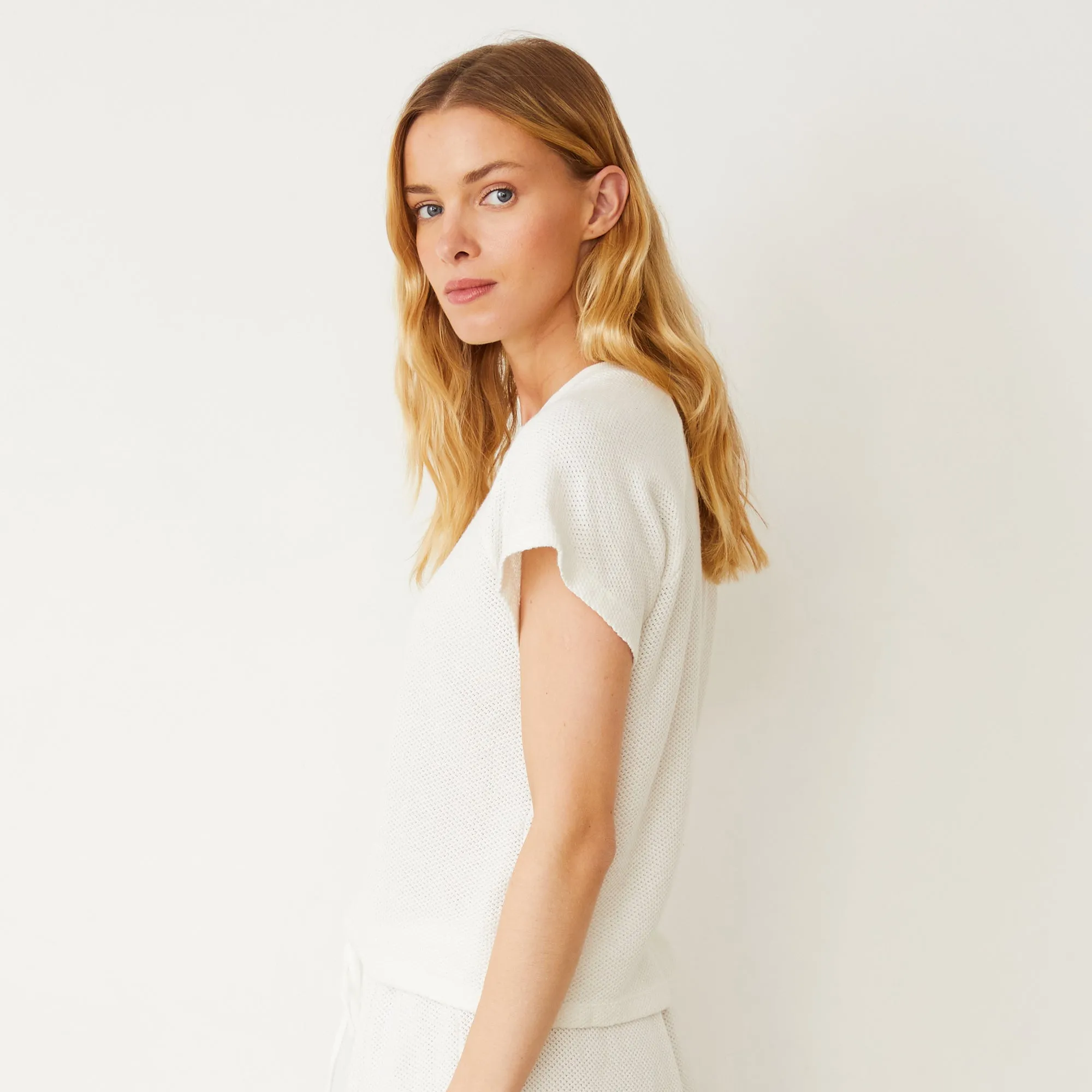 Honeycomb Knit Cut Off Raglan sold by Monrow product image thumbnail 4