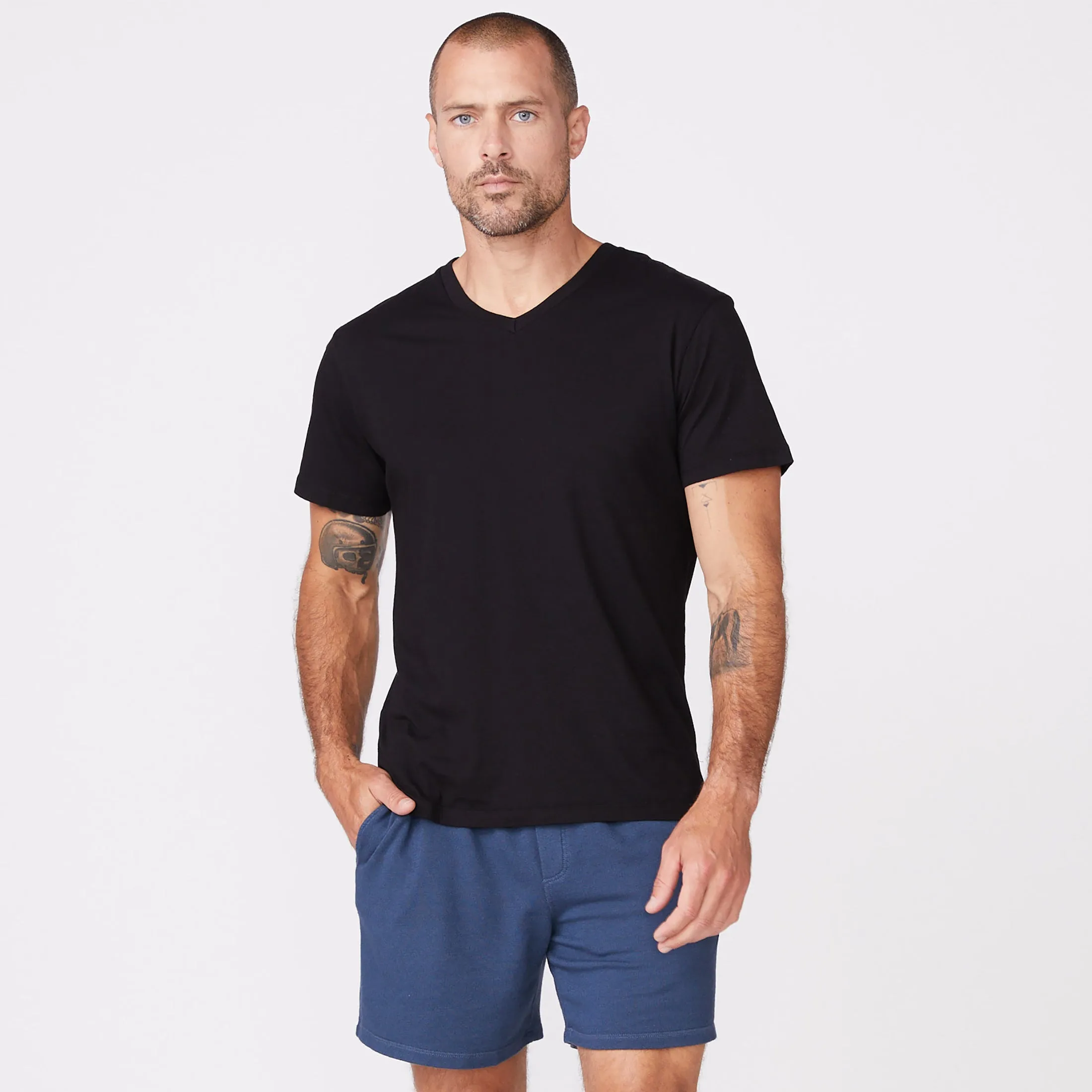 Relaxed V sold by Monrow