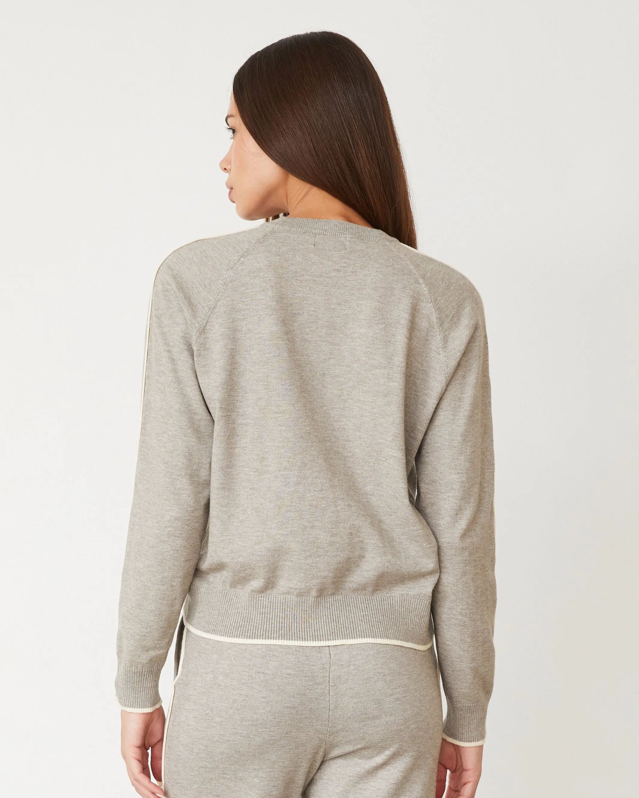 Light Knit Sweater With Contrast Piping sold by Monrow product image thumbnail 3